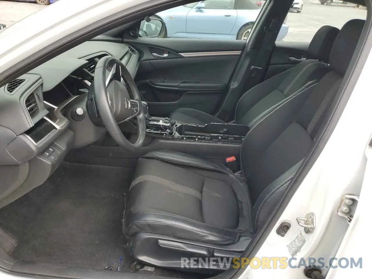 7 Photograph of a damaged car 19XFC2F80LE208496 HONDA CIVIC 2020