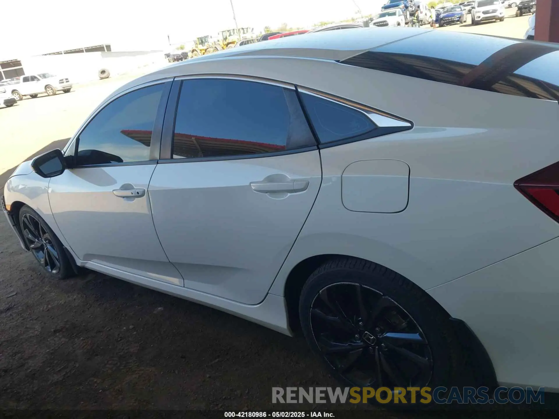 14 Photograph of a damaged car 19XFC2F81LE016309 HONDA CIVIC 2020