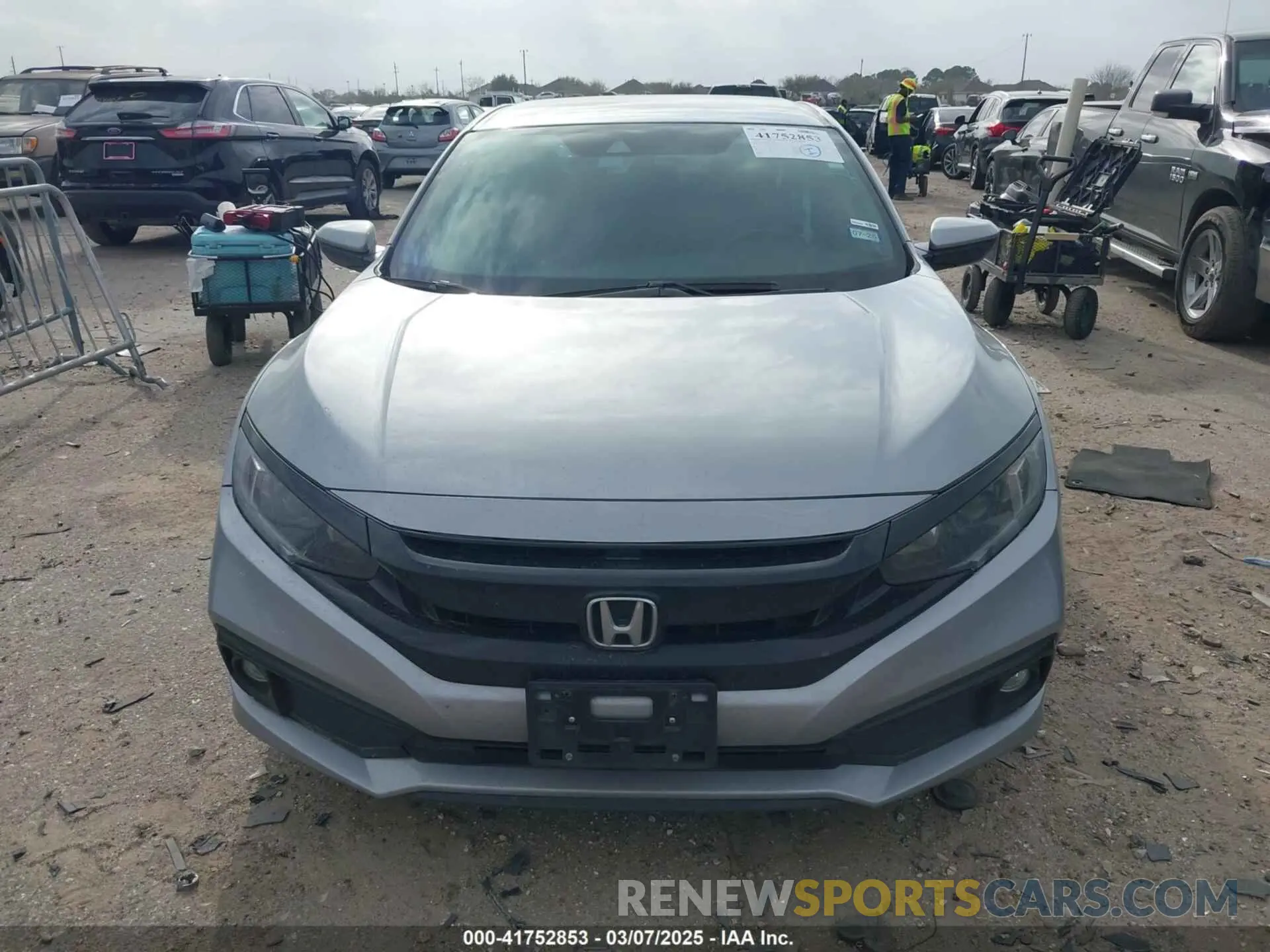 12 Photograph of a damaged car 19XFC2F81LE018321 HONDA CIVIC 2020