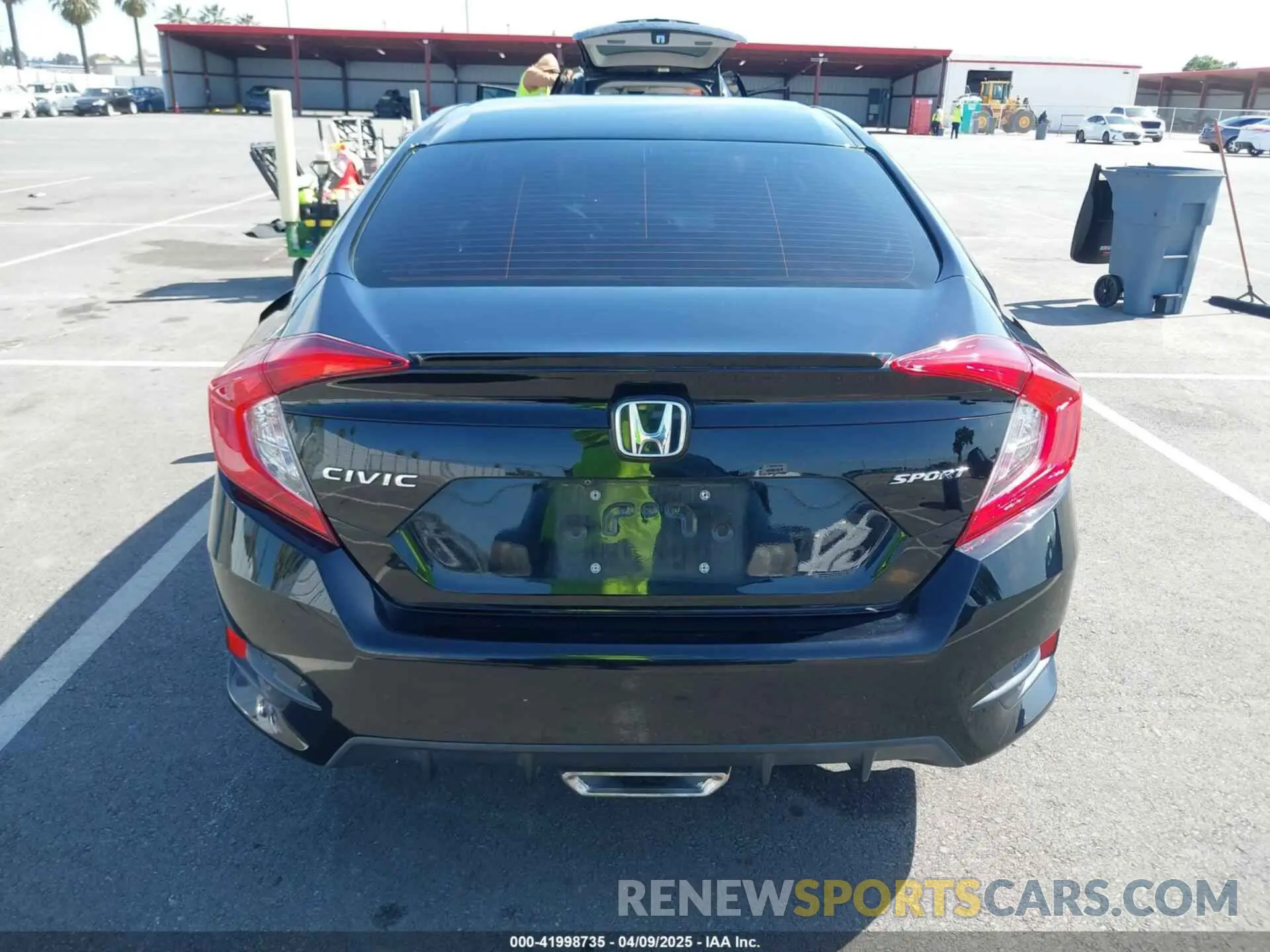16 Photograph of a damaged car 19XFC2F82LE210198 HONDA CIVIC 2020