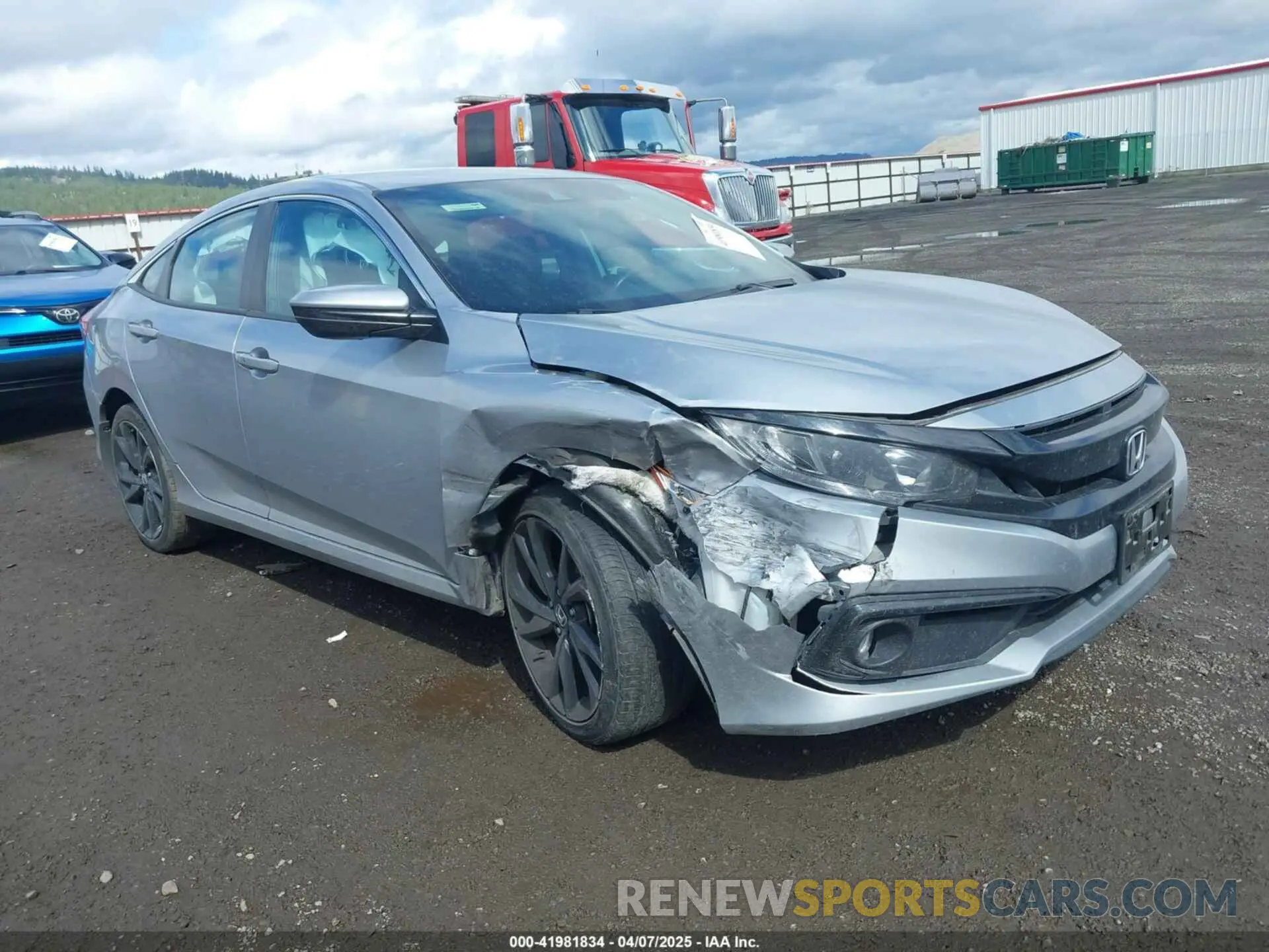 1 Photograph of a damaged car 19XFC2F82LE214820 HONDA CIVIC 2020