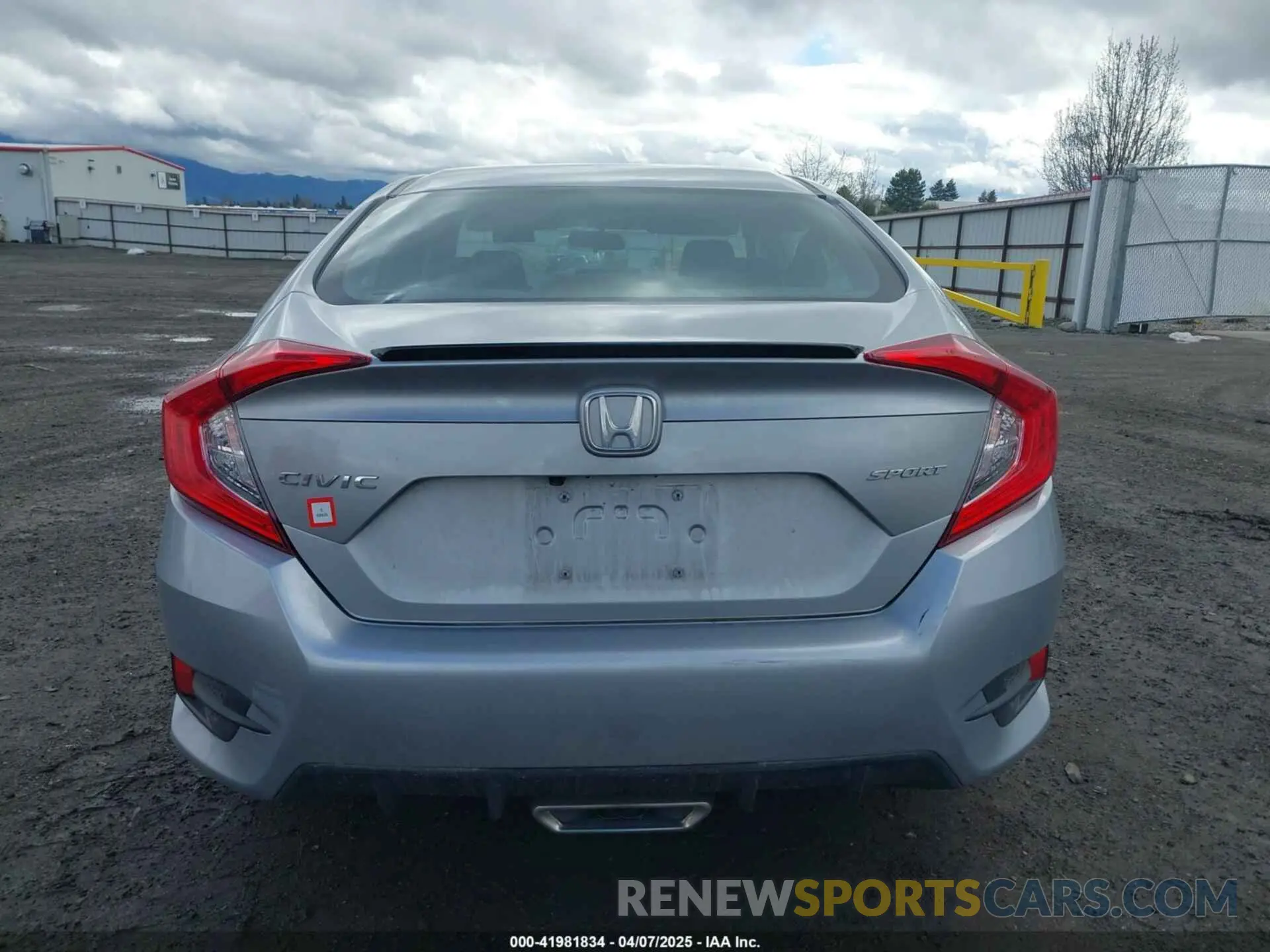 16 Photograph of a damaged car 19XFC2F82LE214820 HONDA CIVIC 2020