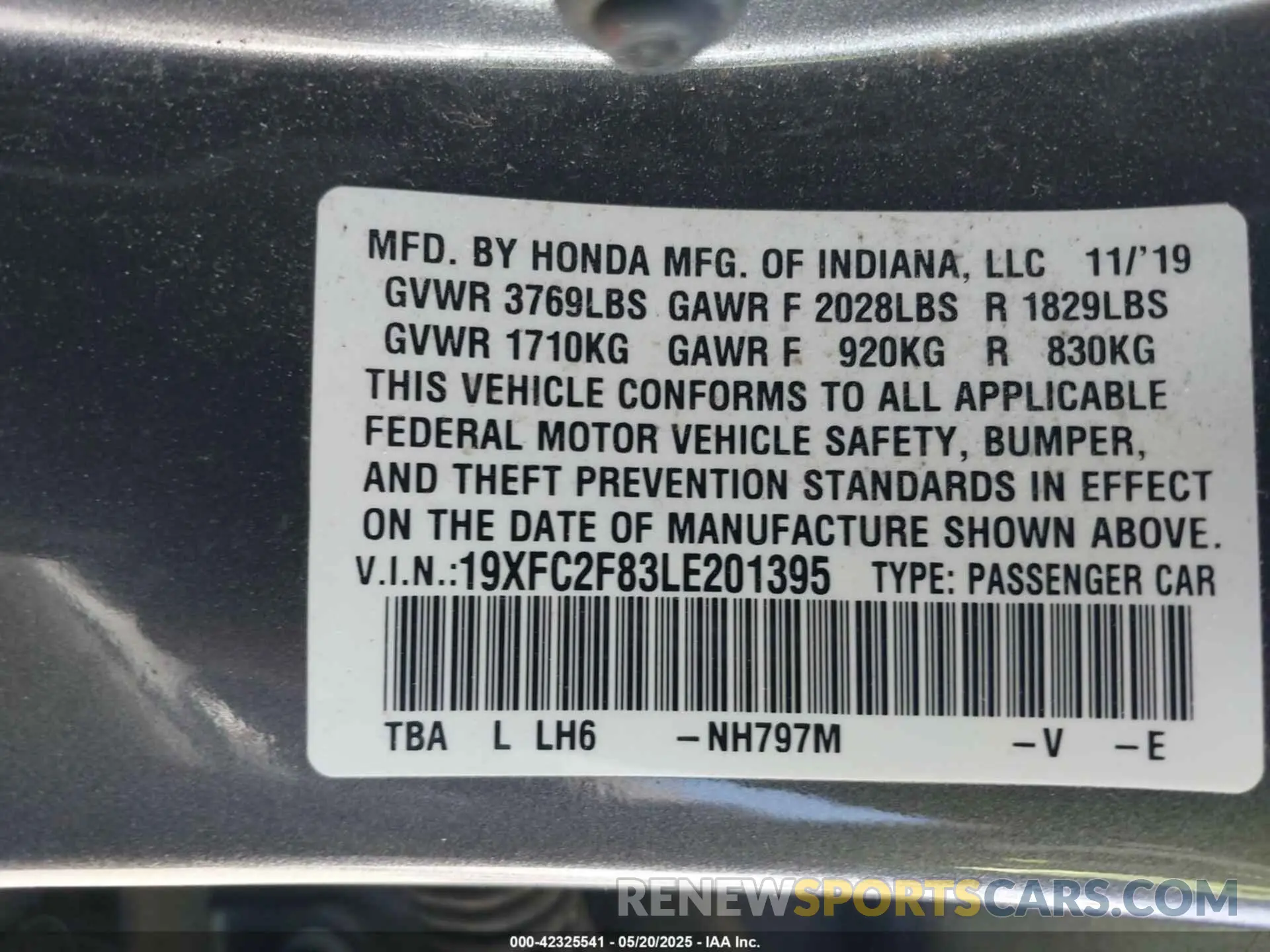 9 Photograph of a damaged car 19XFC2F83LE201395 HONDA CIVIC 2020