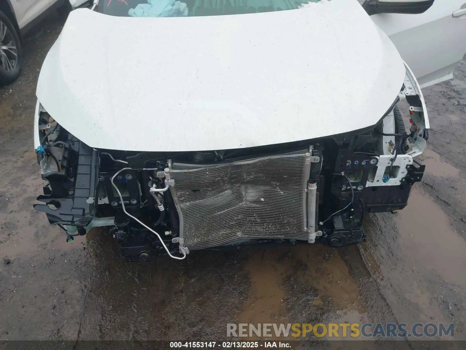 6 Photograph of a damaged car 19XFC2F83LE215734 HONDA CIVIC 2020