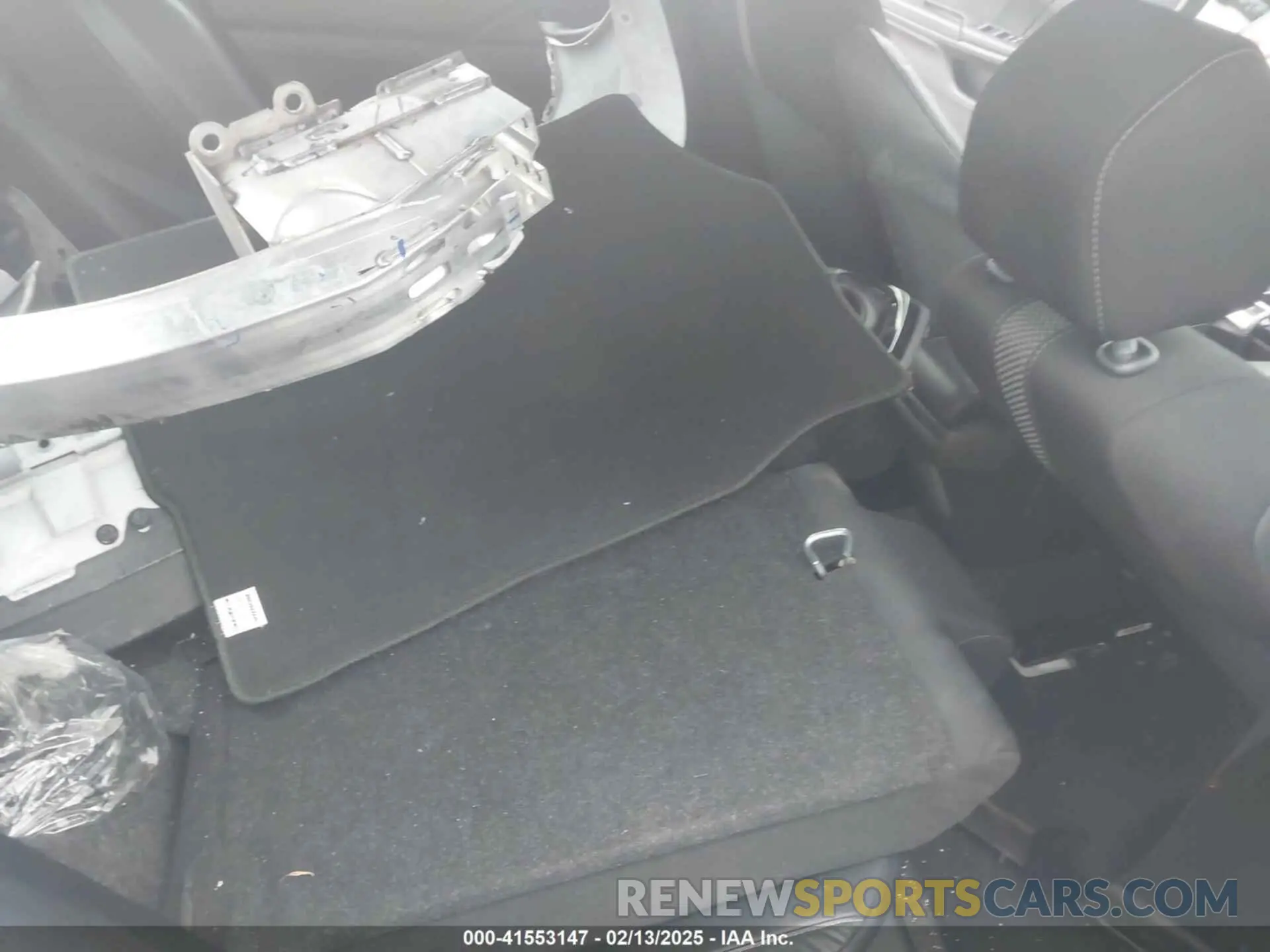 8 Photograph of a damaged car 19XFC2F83LE215734 HONDA CIVIC 2020