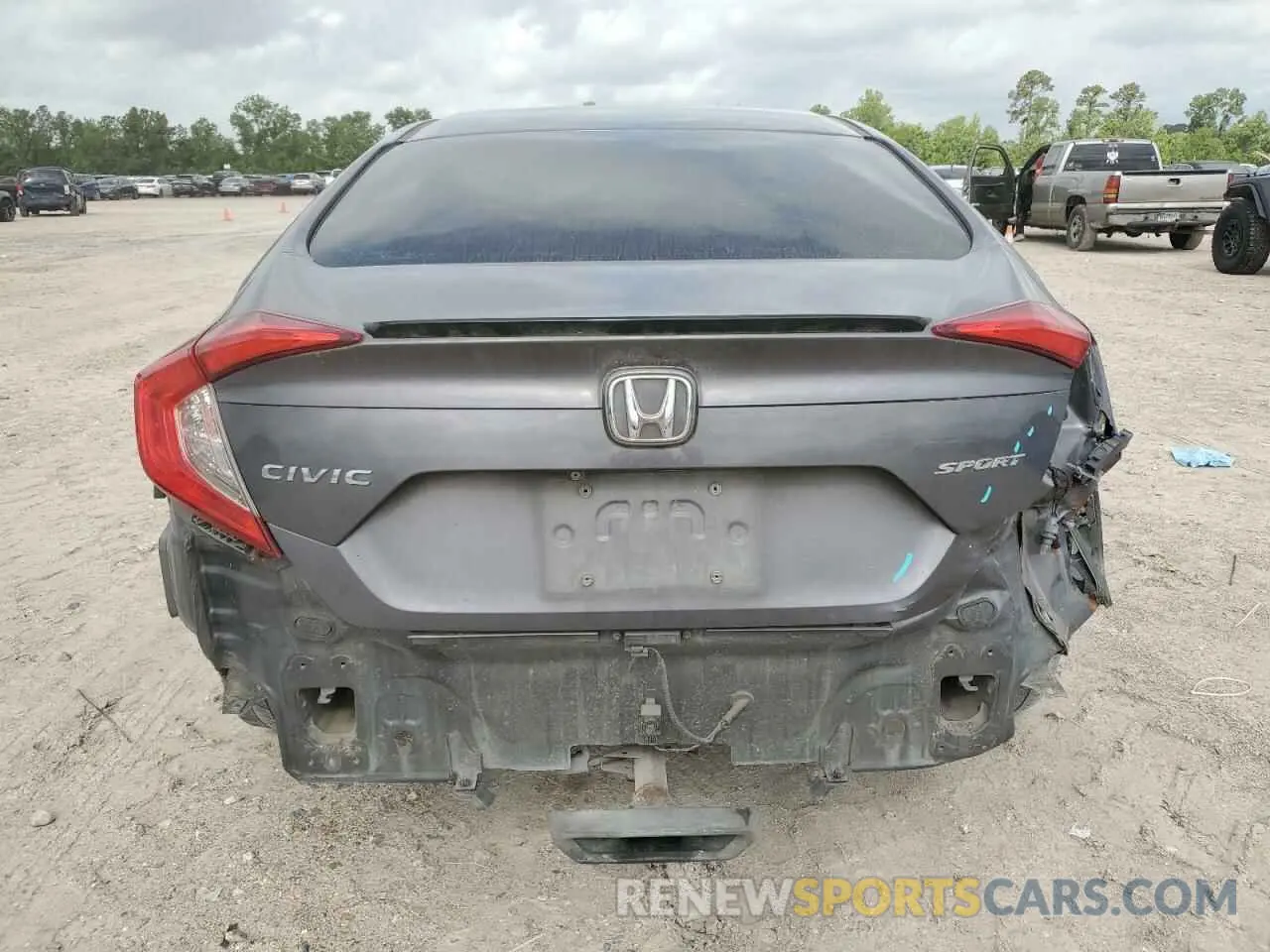 6 Photograph of a damaged car 19XFC2F84LE000038 HONDA CIVIC 2020