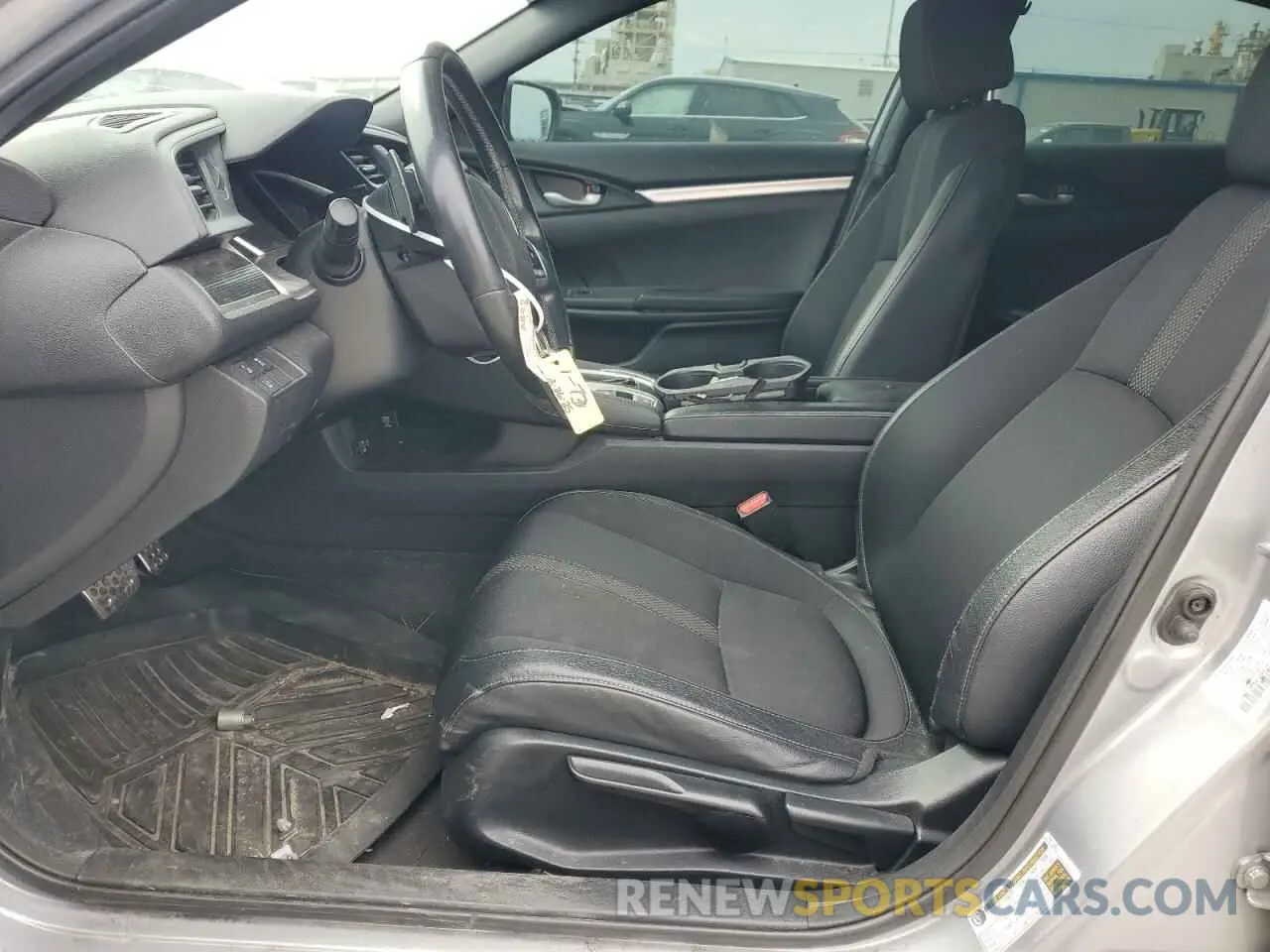 7 Photograph of a damaged car 19XFC2F84LE002193 HONDA CIVIC 2020