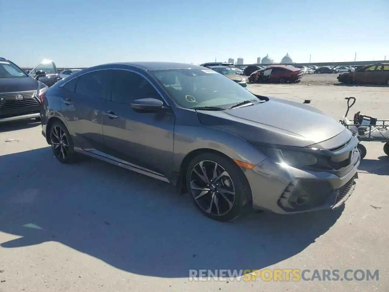 4 Photograph of a damaged car 19XFC2F84LE026462 HONDA CIVIC 2020