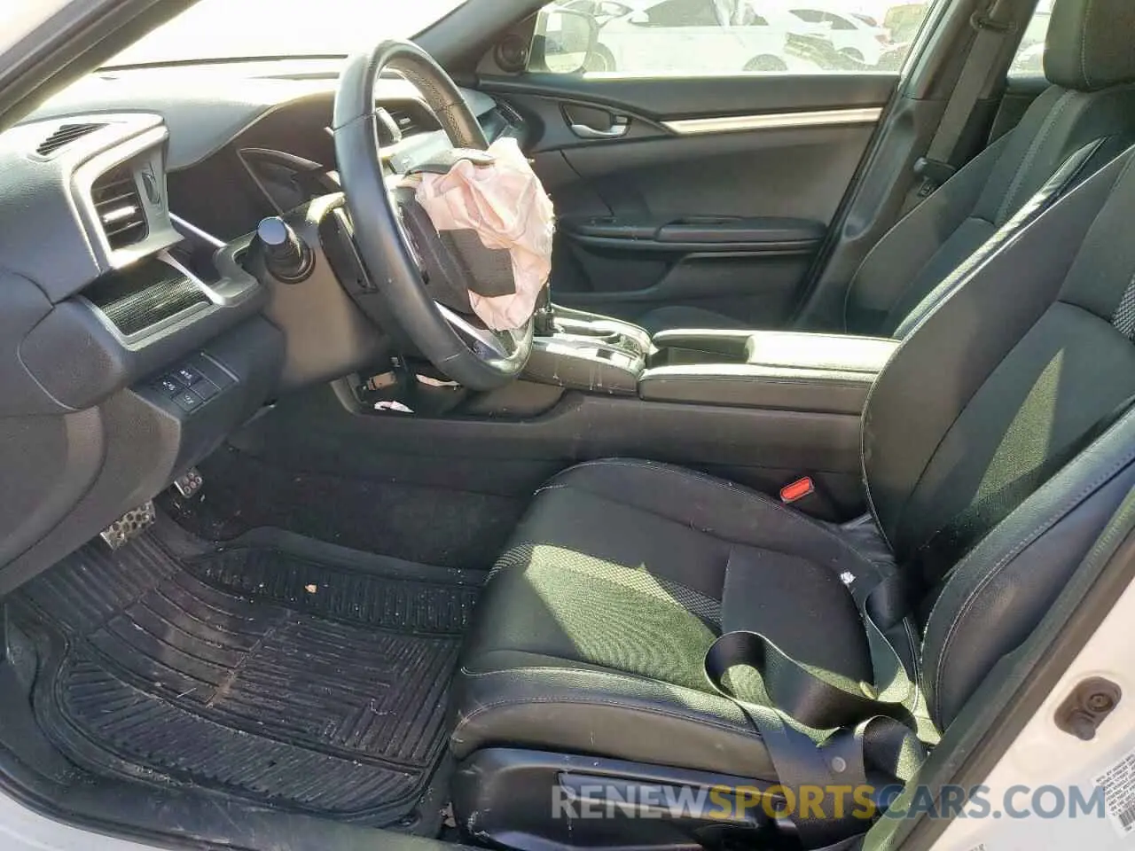 7 Photograph of a damaged car 19XFC2F85LE019102 HONDA CIVIC 2020