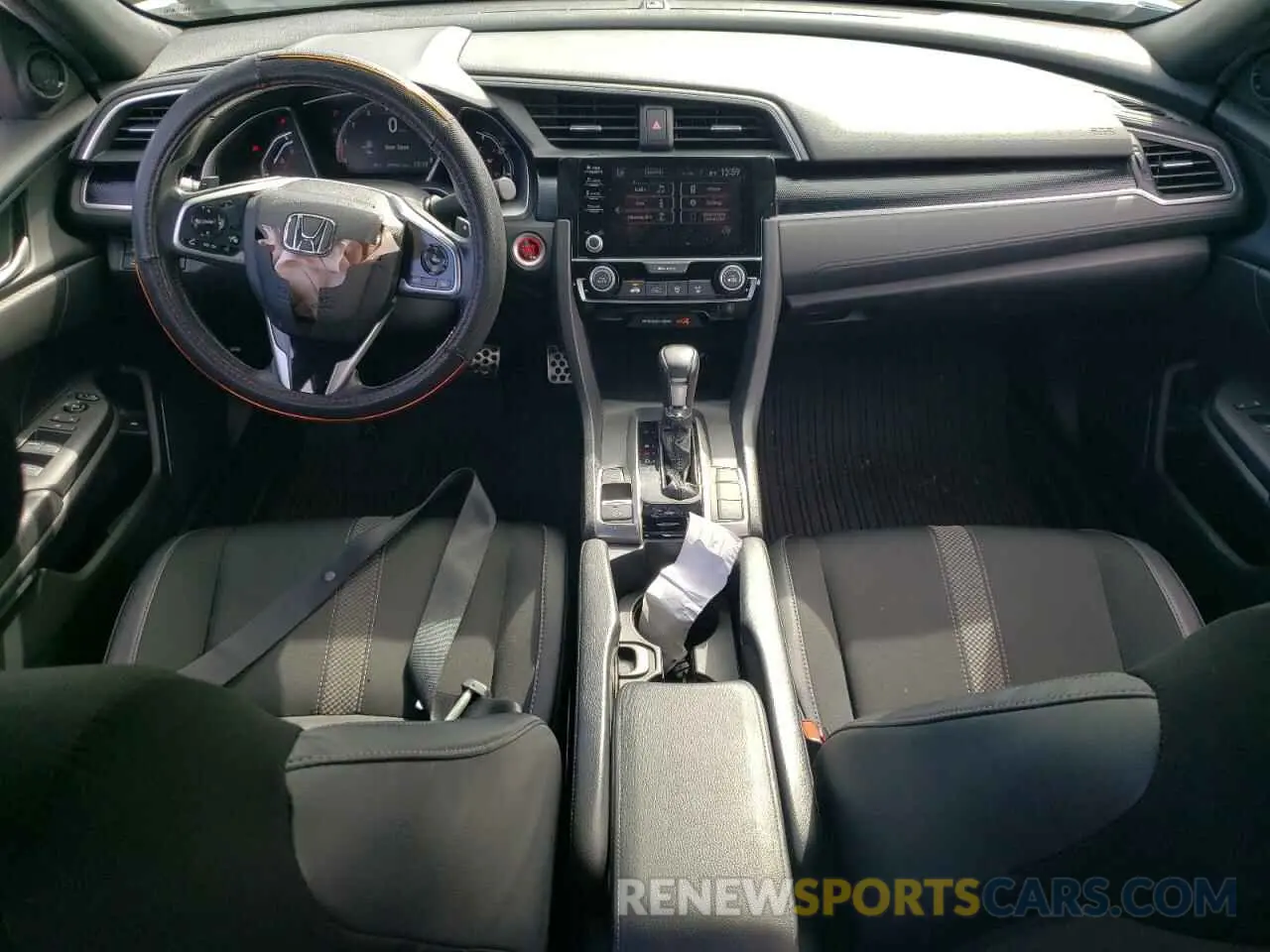 8 Photograph of a damaged car 19XFC2F86LE021215 HONDA CIVIC 2020