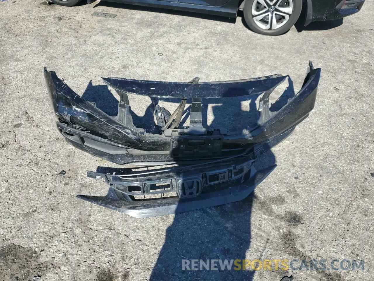 12 Photograph of a damaged car 19XFC2F86LE208406 HONDA CIVIC 2020