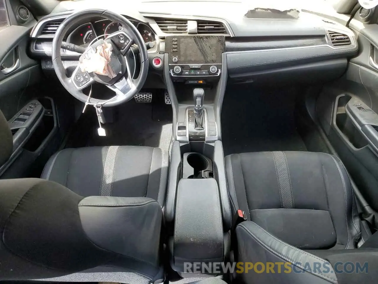 8 Photograph of a damaged car 19XFC2F88LE016968 HONDA CIVIC 2020