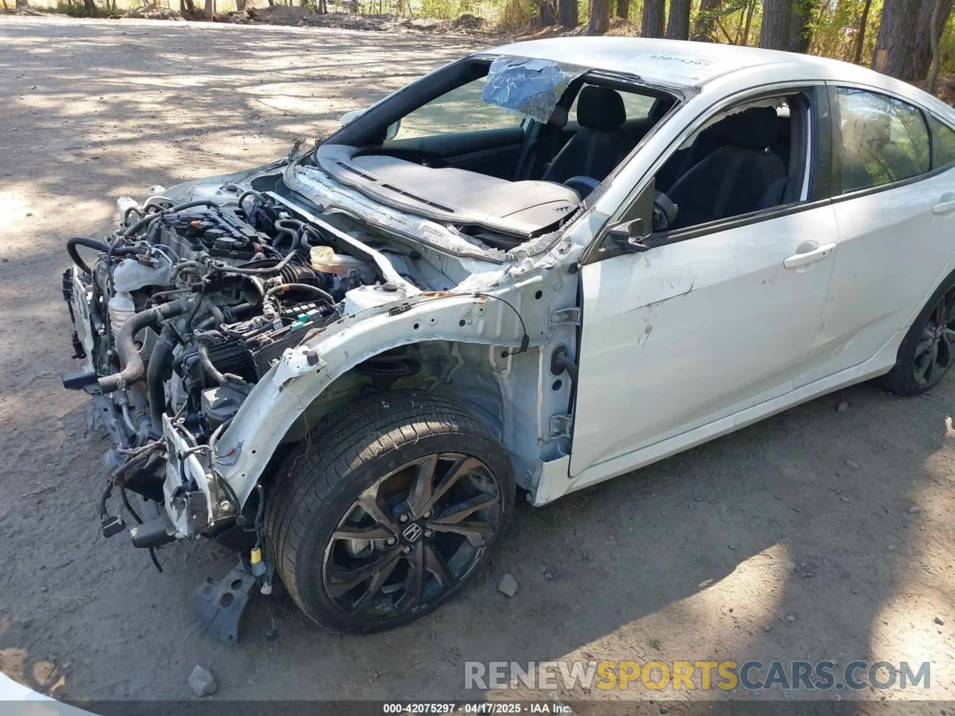 18 Photograph of a damaged car 19XFC2F88LE203238 HONDA CIVIC 2020