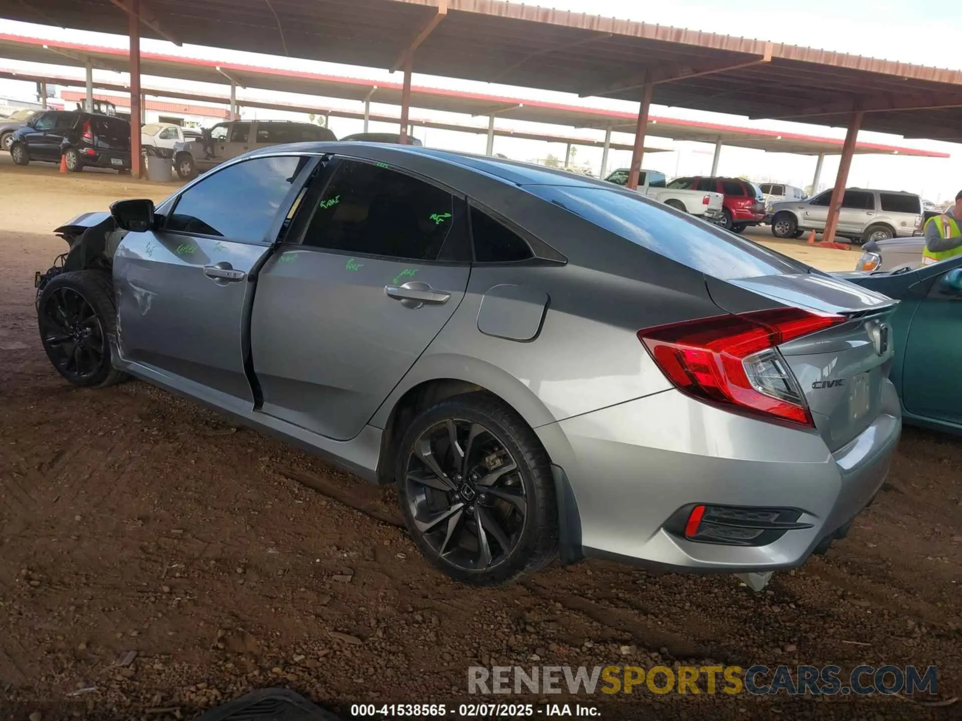 3 Photograph of a damaged car 19XFC2F88LE203398 HONDA CIVIC 2020