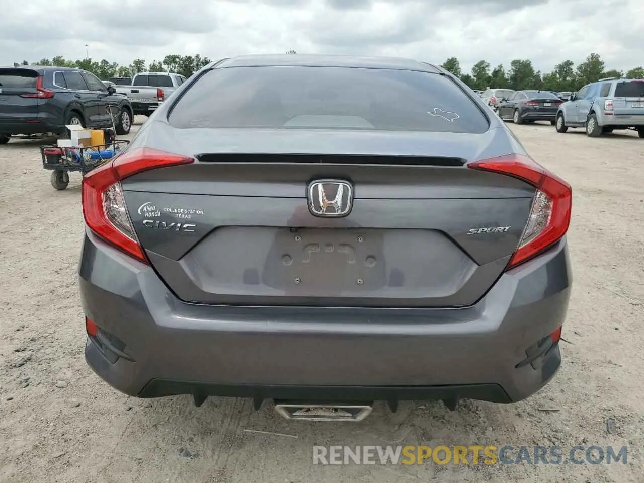6 Photograph of a damaged car 19XFC2F89LE004215 HONDA CIVIC 2020