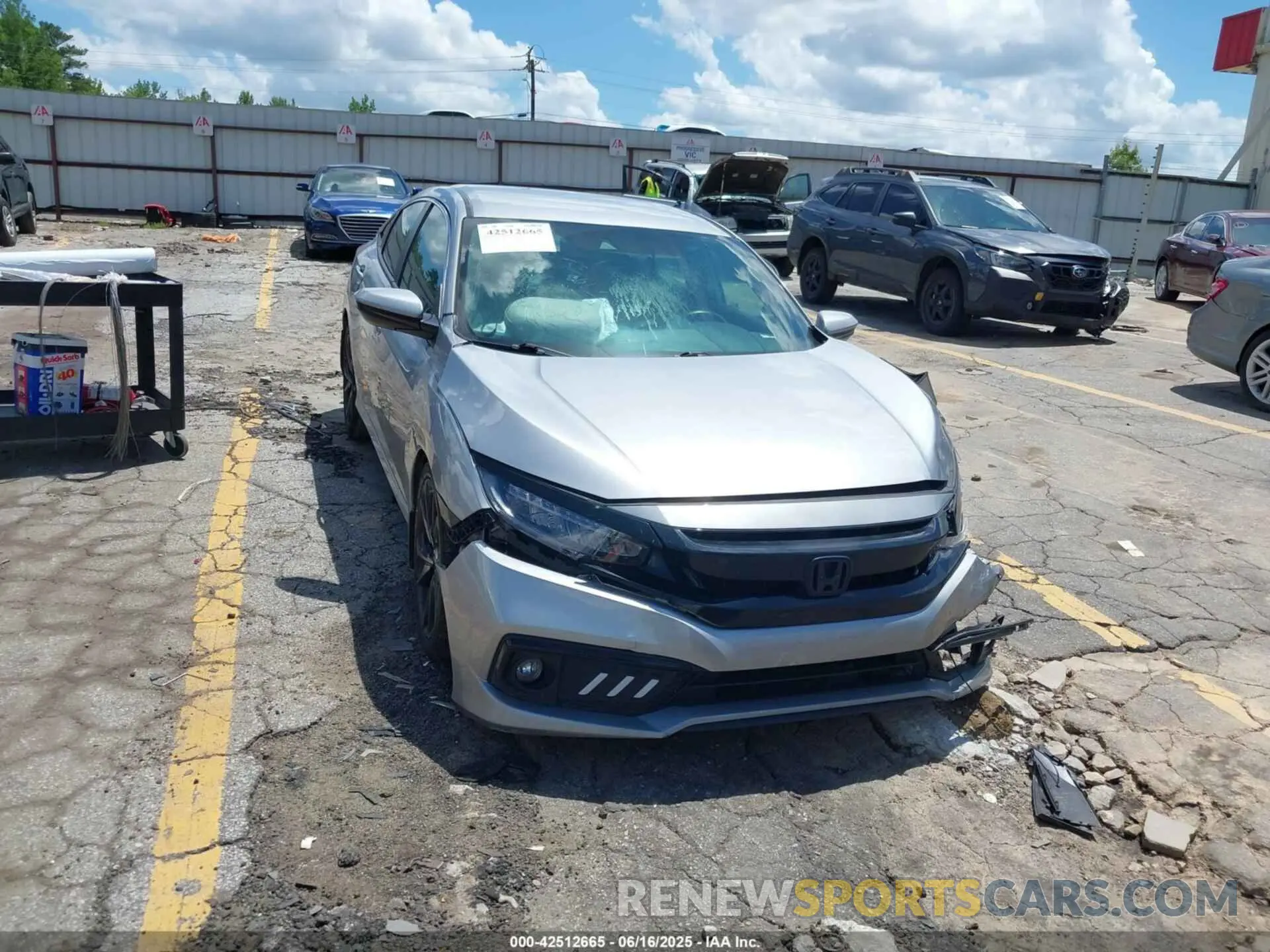 1 Photograph of a damaged car 19XFC2F89LE010032 HONDA CIVIC 2020