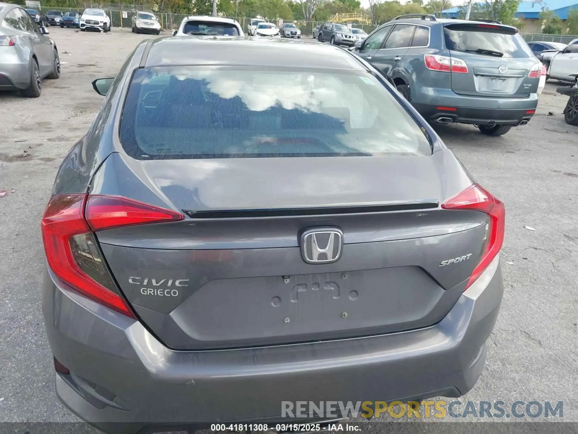 16 Photograph of a damaged car 19XFC2F89LE017644 HONDA CIVIC 2020