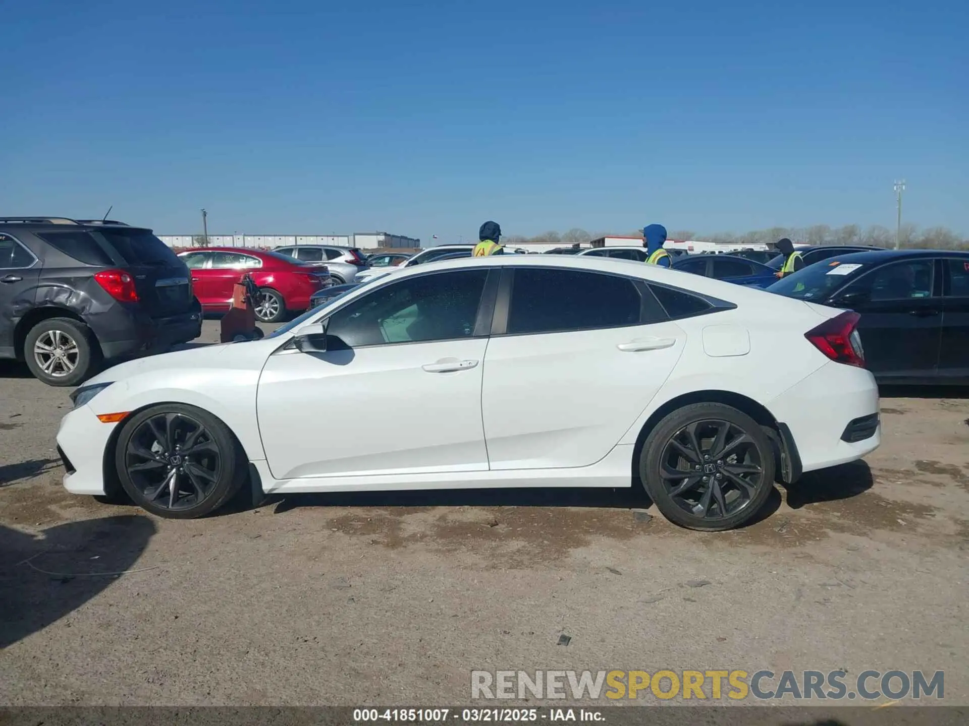 14 Photograph of a damaged car 19XFC2F8XLE016325 HONDA CIVIC 2020