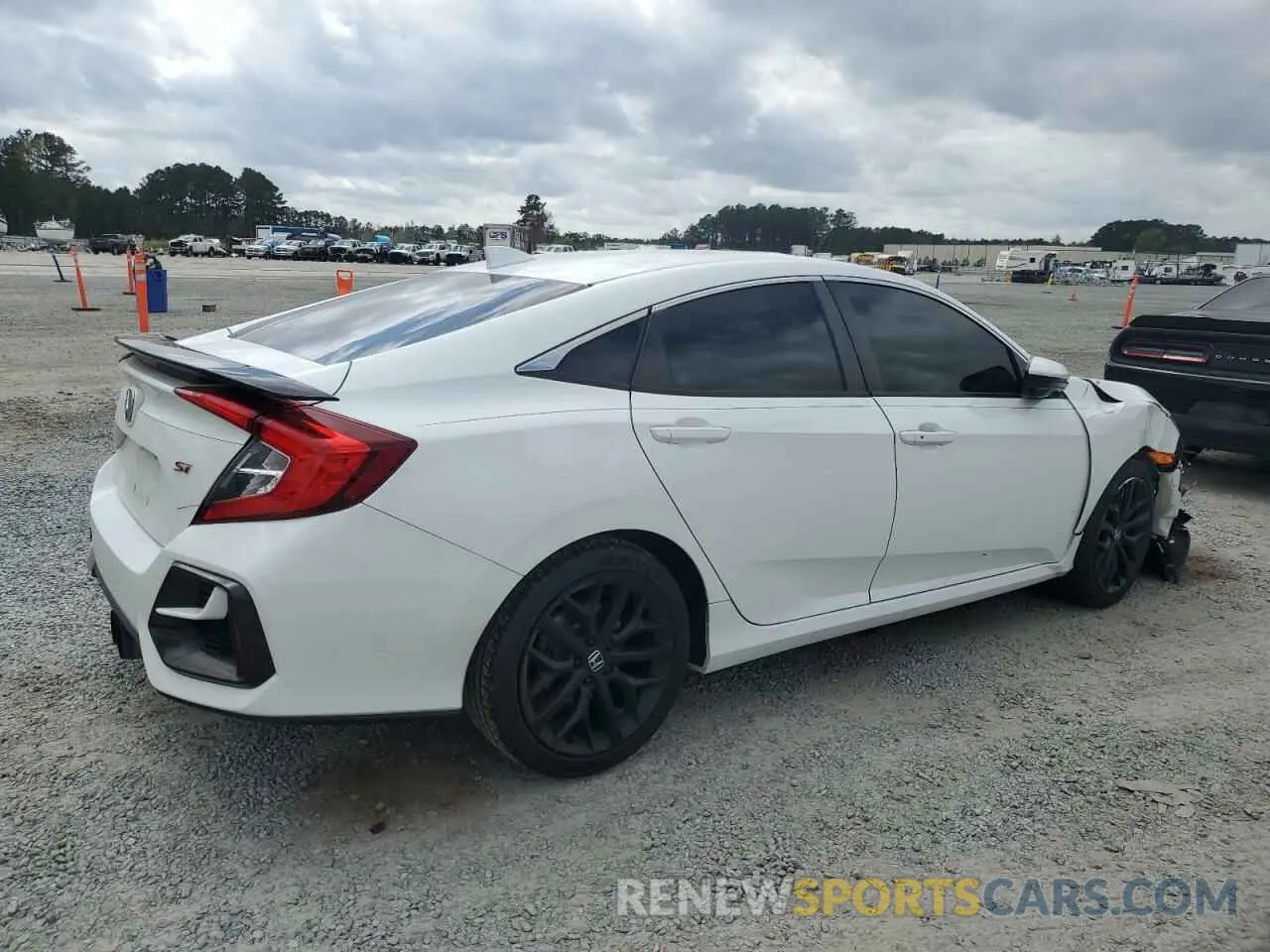 3 Photograph of a damaged car 2HGFC1E52LH706108 HONDA CIVIC 2020