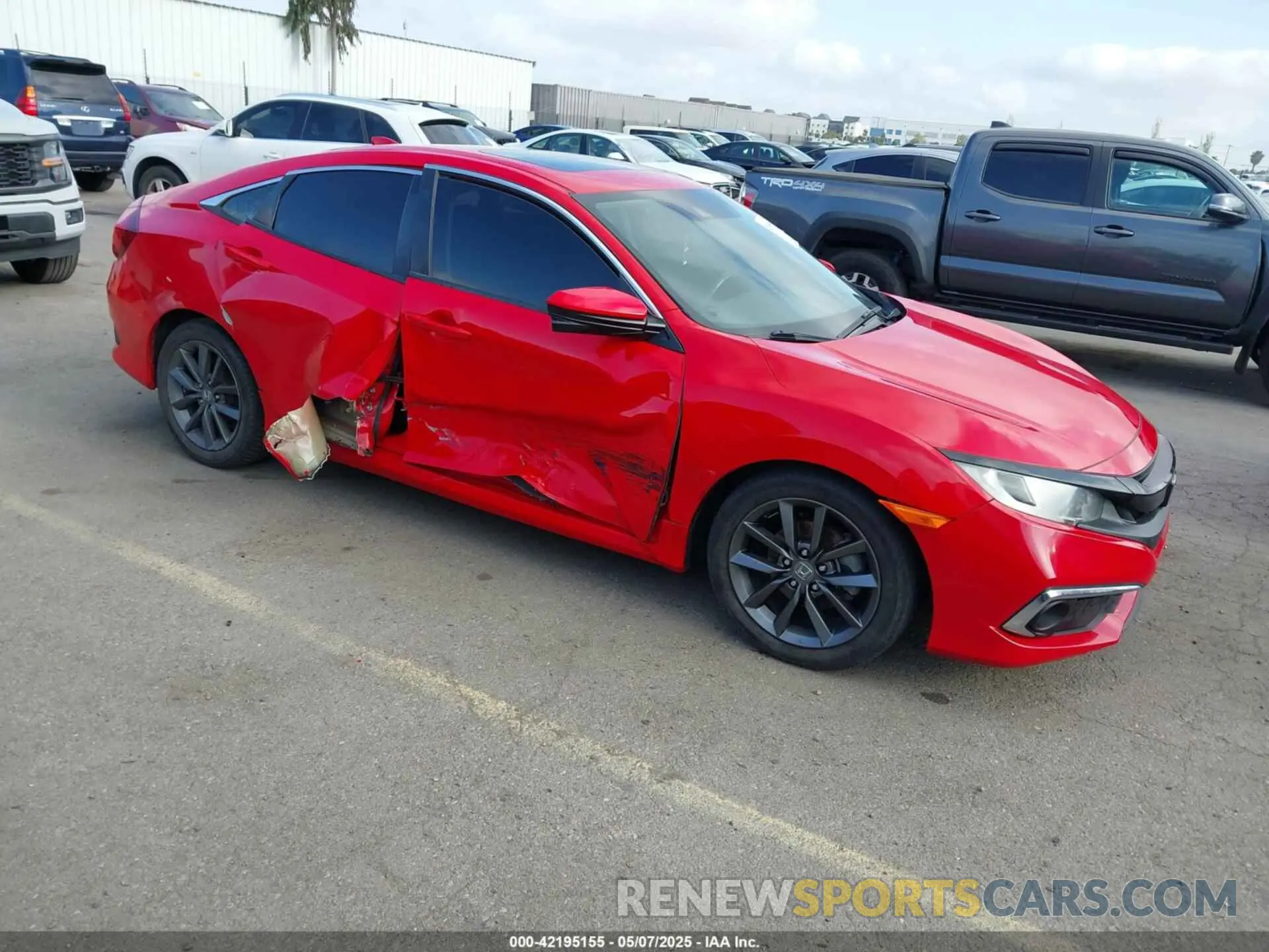 1 Photograph of a damaged car 2HGFC1F31LH682168 HONDA CIVIC 2020