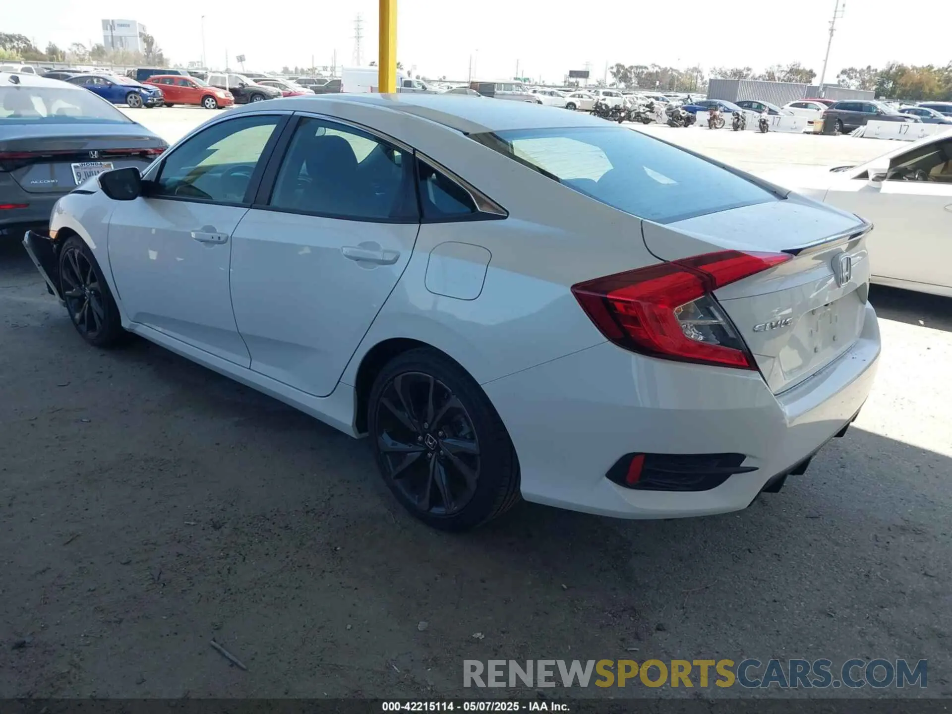 3 Photograph of a damaged car 2HGFC2E80LH523225 HONDA CIVIC 2020