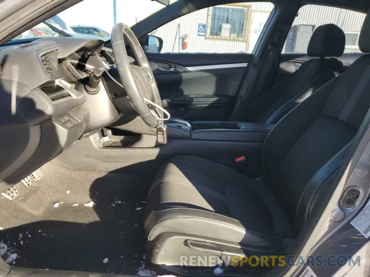 7 Photograph of a damaged car 2HGFC2E83LH527060 HONDA CIVIC 2020