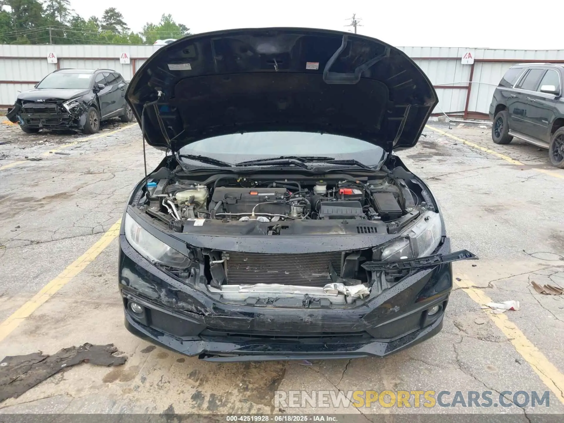 10 Photograph of a damaged car 2HGFC2E84LH535961 HONDA CIVIC 2020