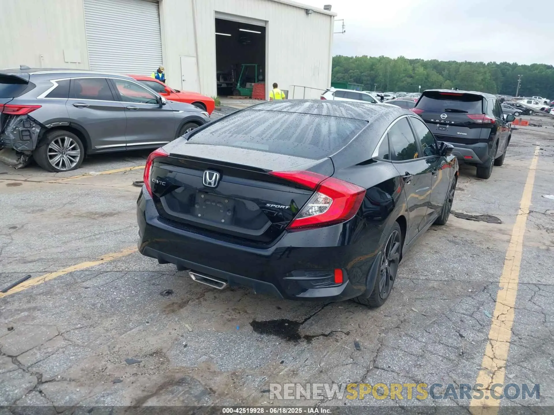 4 Photograph of a damaged car 2HGFC2E84LH535961 HONDA CIVIC 2020