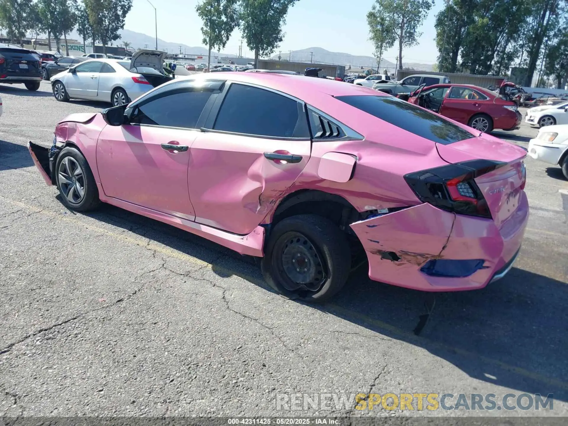 3 Photograph of a damaged car 2HGFC2F60LH512433 HONDA CIVIC 2020