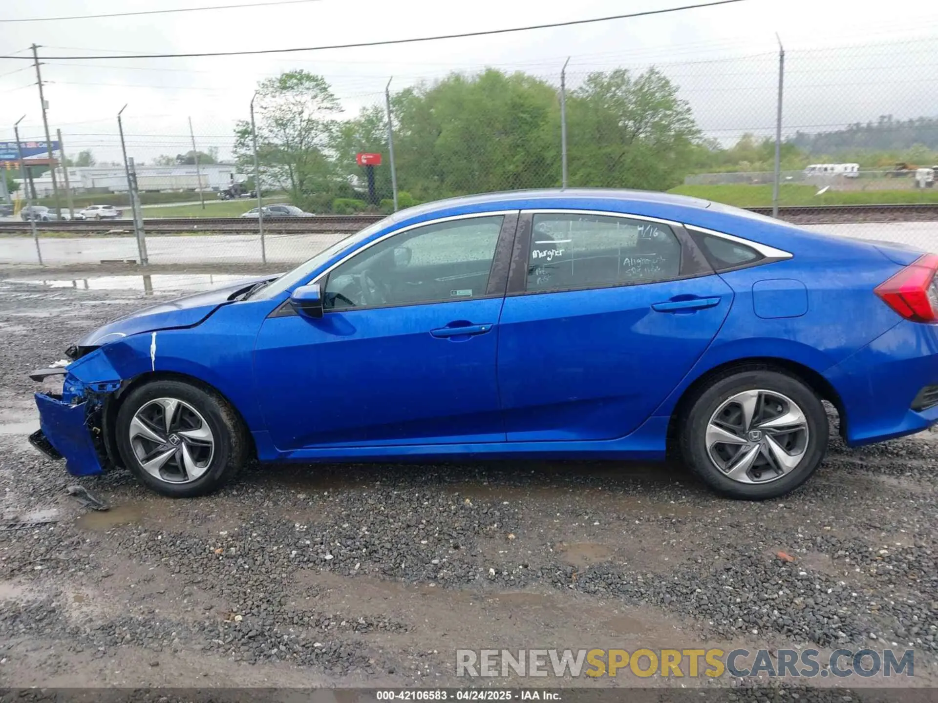 15 Photograph of a damaged car 2HGFC2F60LH548509 HONDA CIVIC 2020
