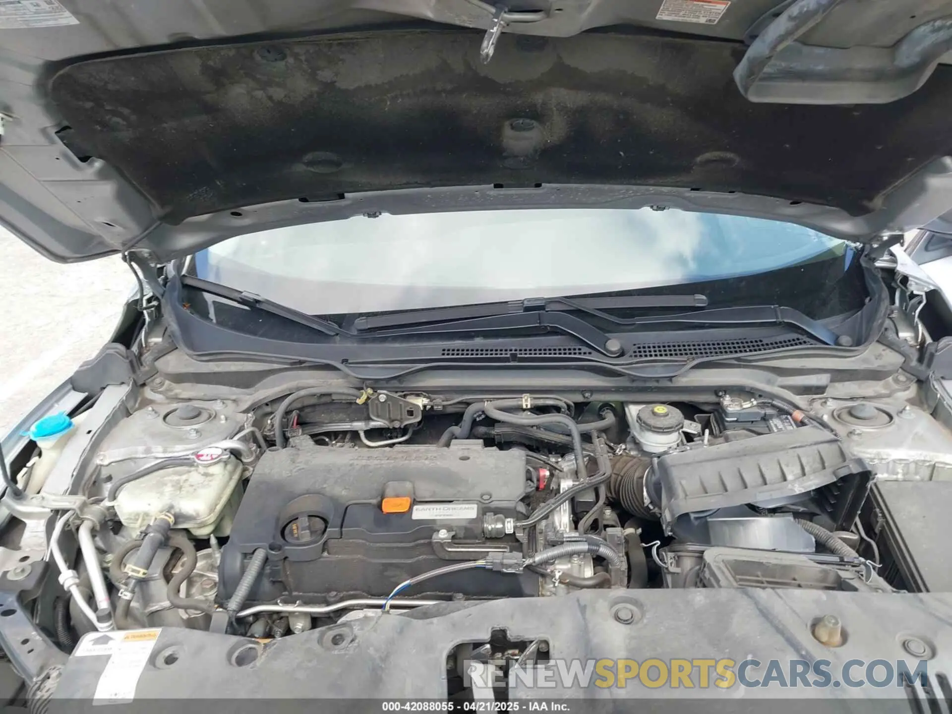 10 Photograph of a damaged car 2HGFC2F60LH565181 HONDA CIVIC 2020