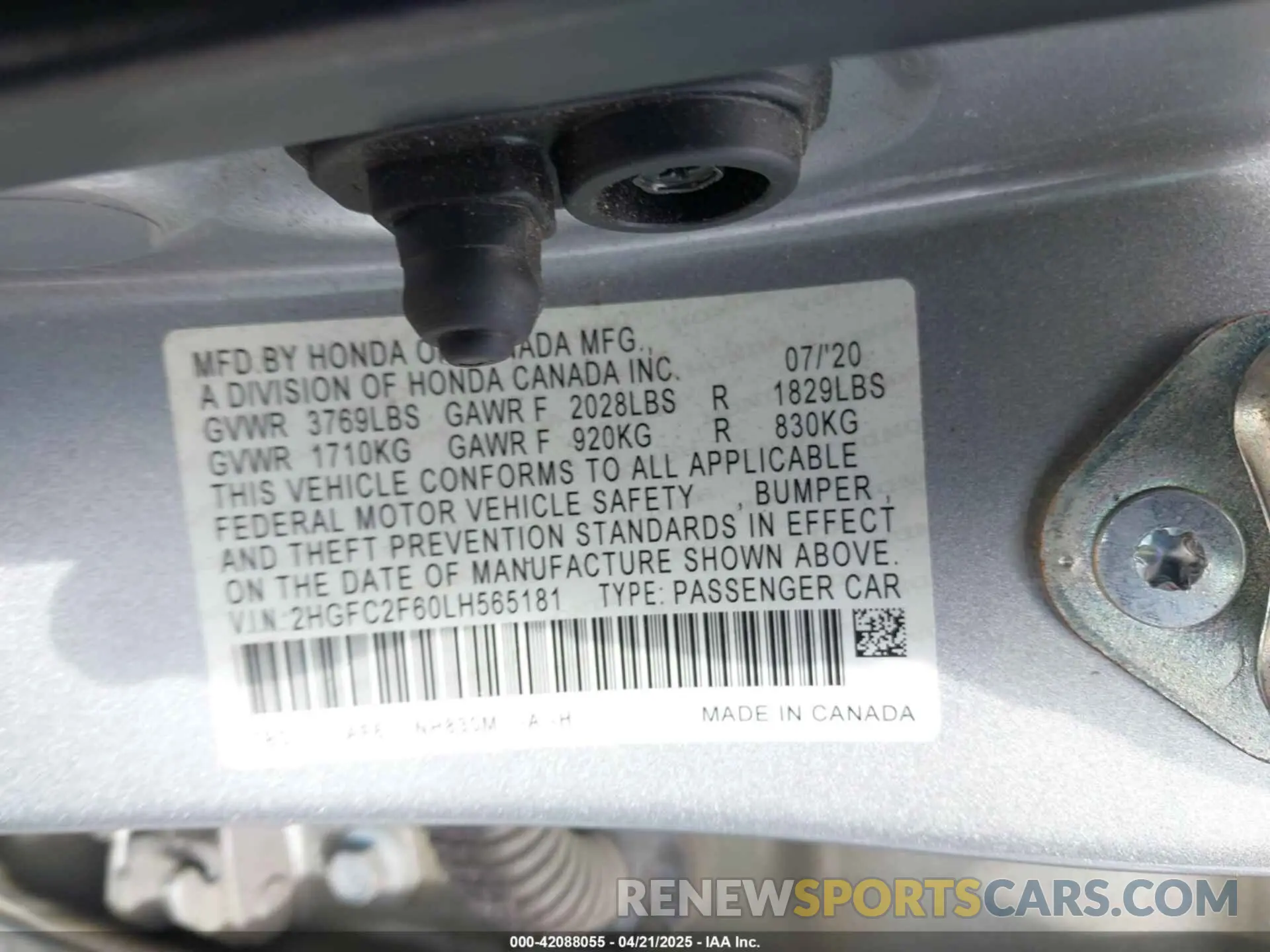 9 Photograph of a damaged car 2HGFC2F60LH565181 HONDA CIVIC 2020