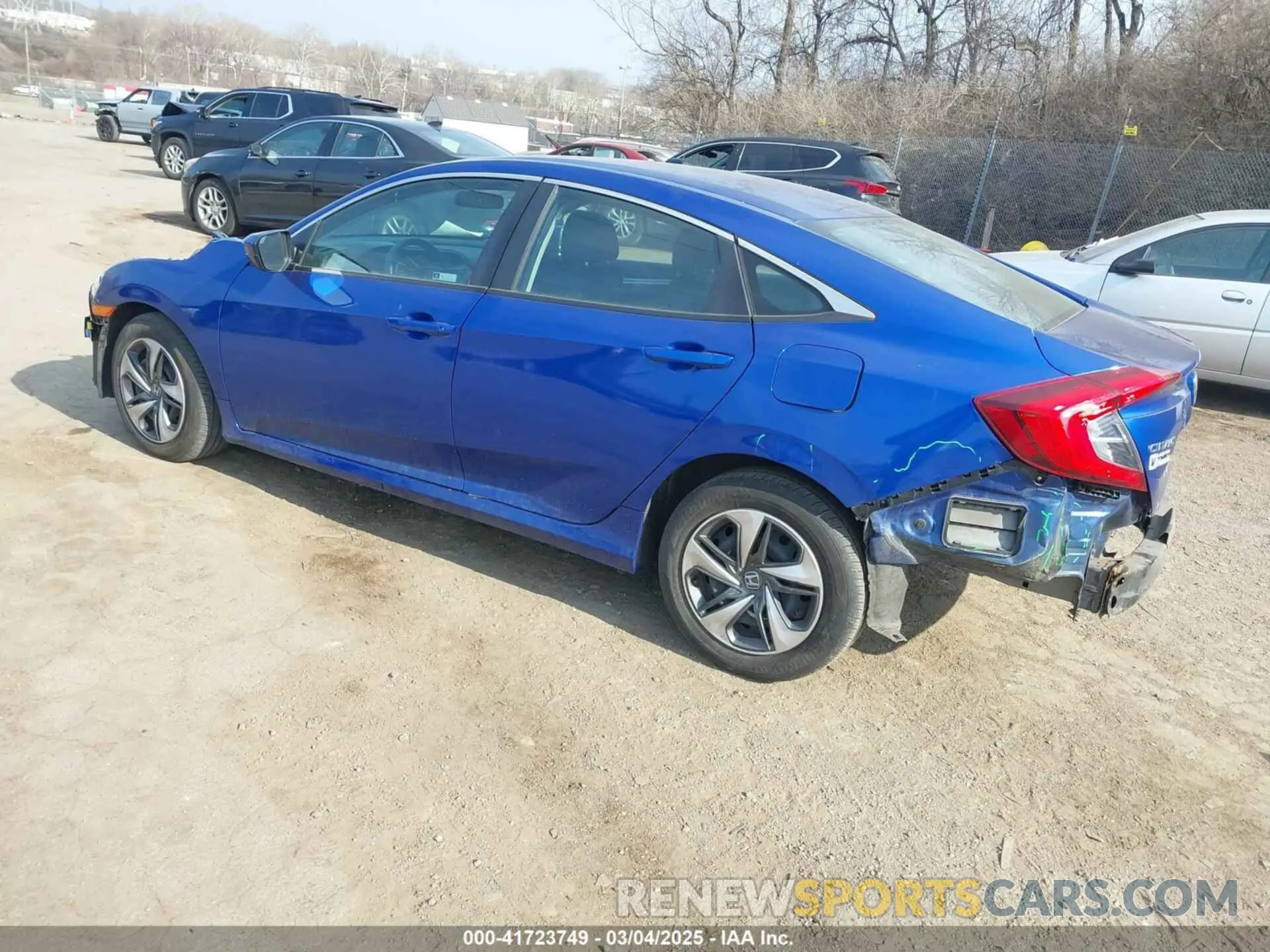 3 Photograph of a damaged car 2HGFC2F60LH596964 HONDA CIVIC 2020