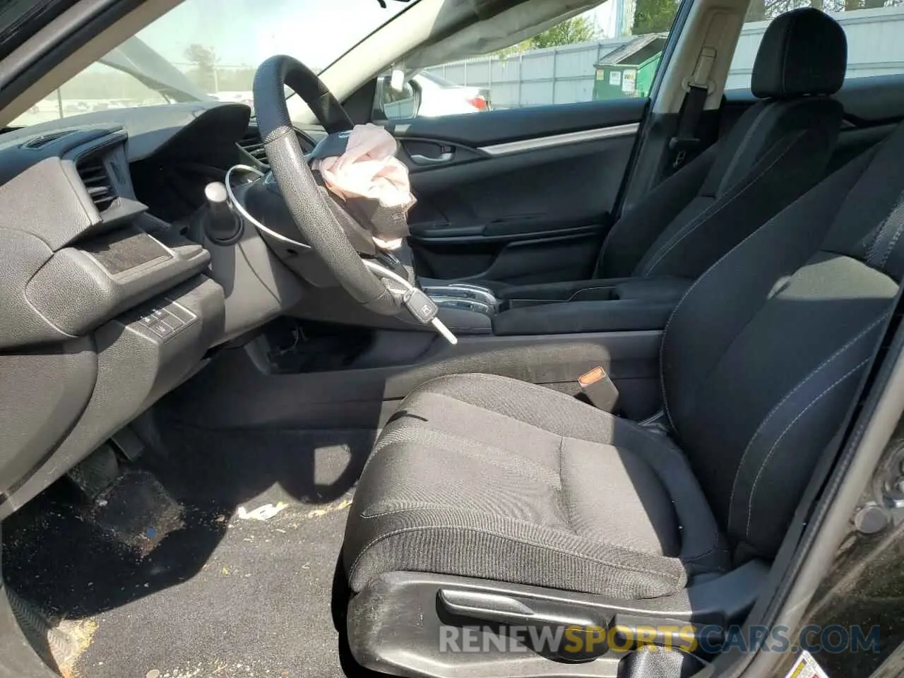 7 Photograph of a damaged car 2HGFC2F61LH561771 HONDA CIVIC 2020