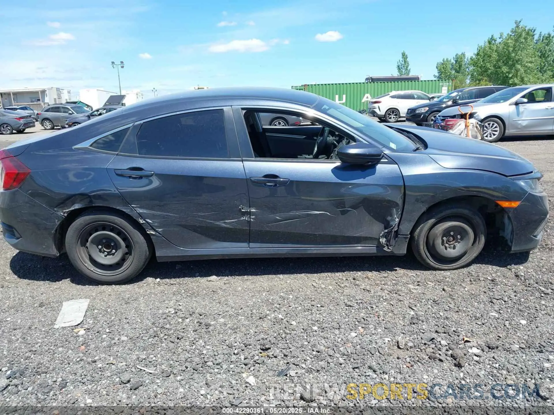 13 Photograph of a damaged car 2HGFC2F61LH567246 HONDA CIVIC 2020