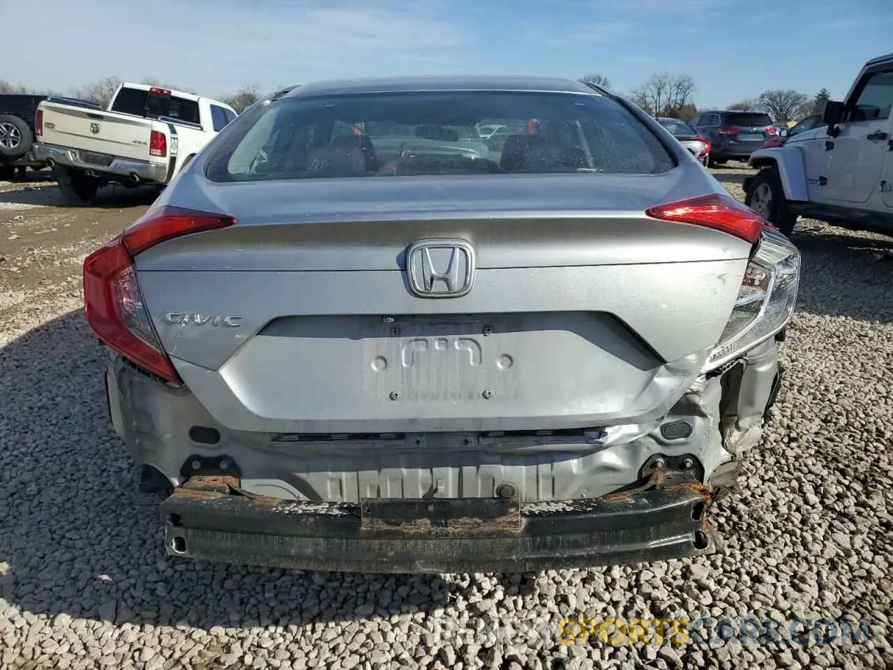 6 Photograph of a damaged car 2HGFC2F62LH520338 HONDA CIVIC 2020