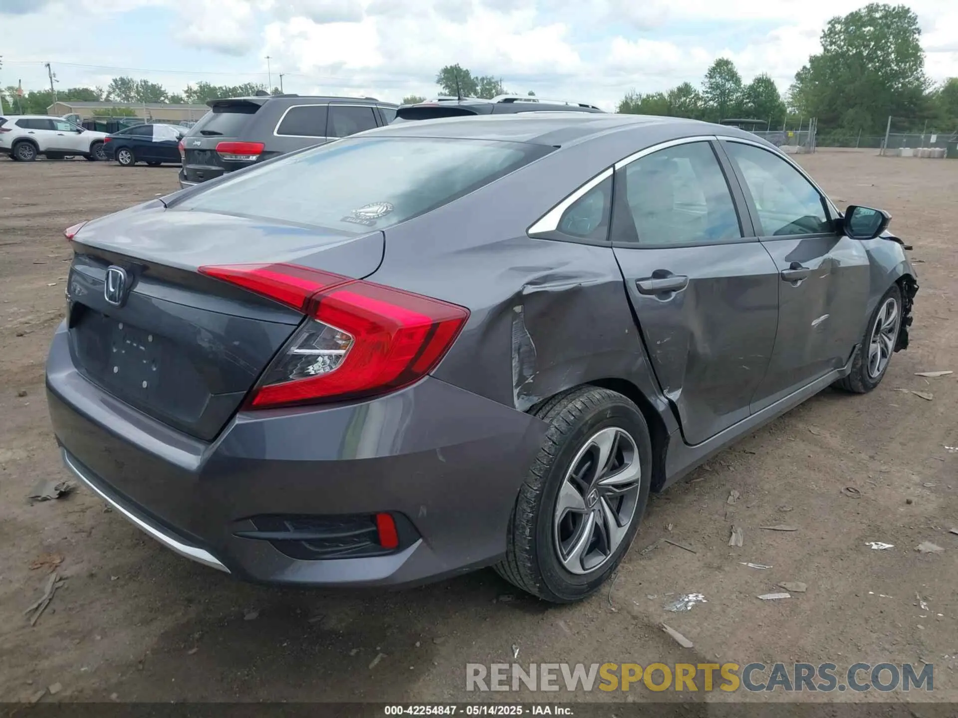 4 Photograph of a damaged car 2HGFC2F62LH547412 HONDA CIVIC 2020