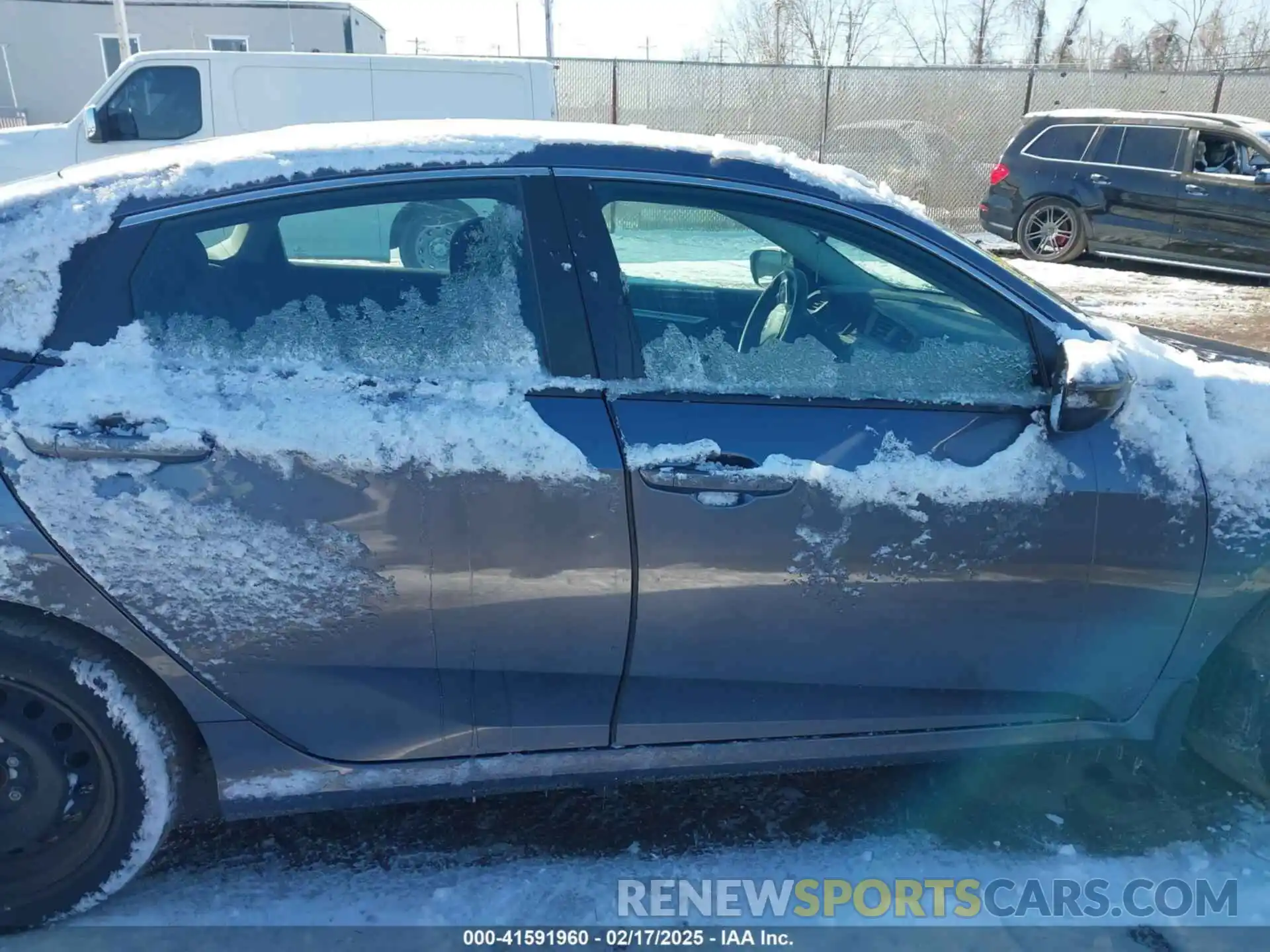 14 Photograph of a damaged car 2HGFC2F62LH550584 HONDA CIVIC 2020