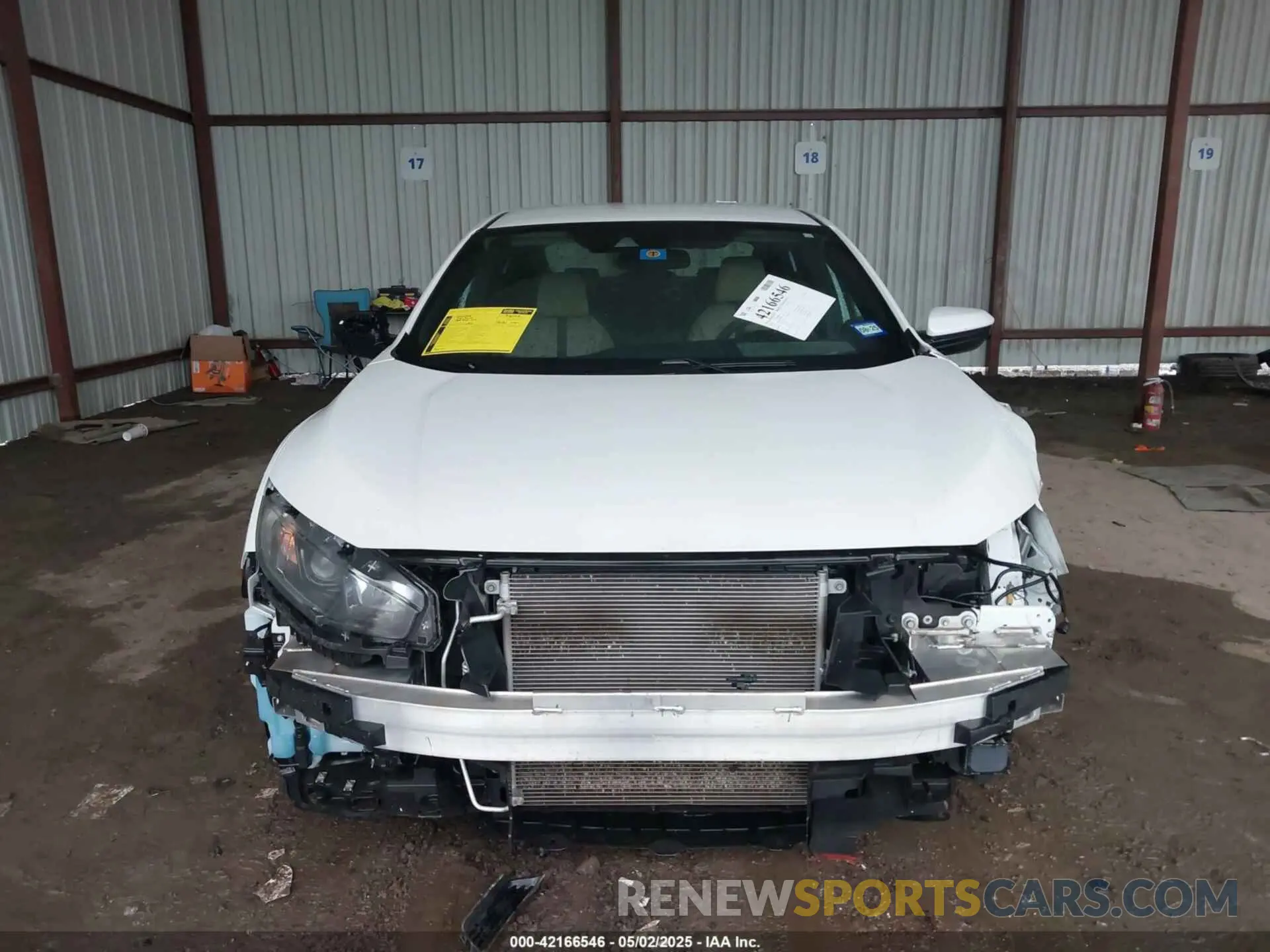 13 Photograph of a damaged car 2HGFC2F62LH555462 HONDA CIVIC 2020