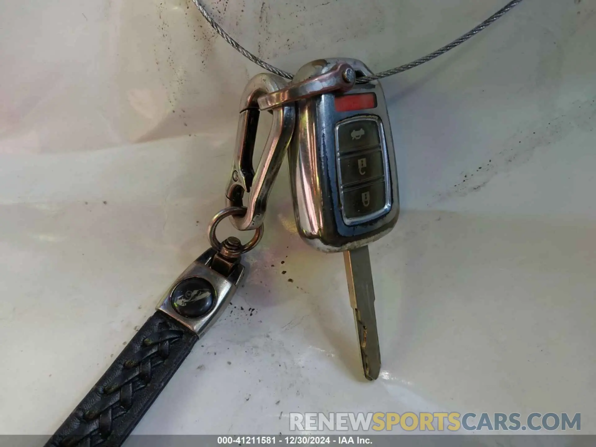11 Photograph of a damaged car 2HGFC2F63LH529484 HONDA CIVIC 2020