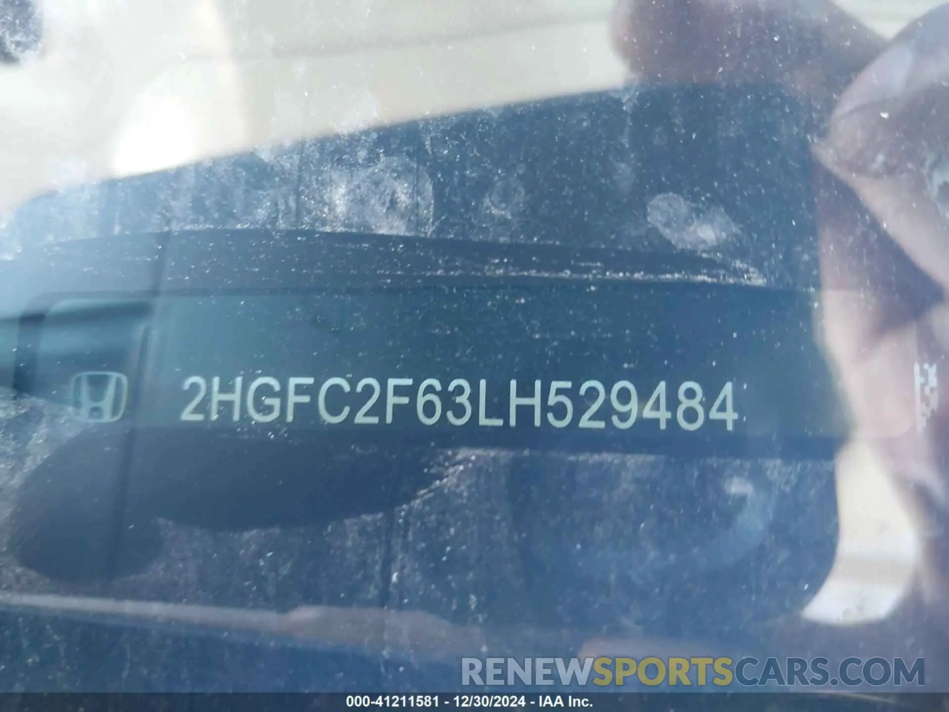 9 Photograph of a damaged car 2HGFC2F63LH529484 HONDA CIVIC 2020