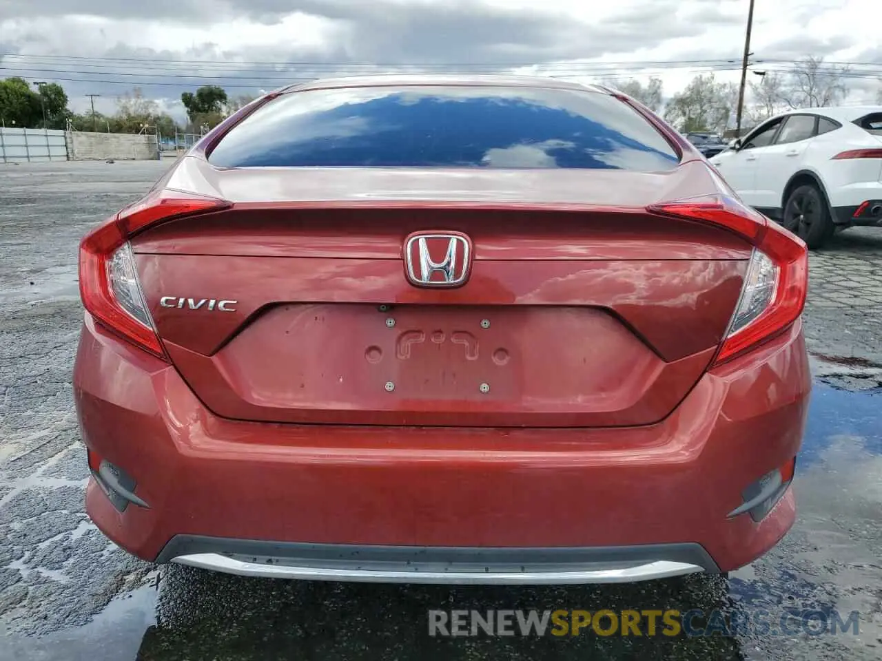 6 Photograph of a damaged car 2HGFC2F63LH566809 HONDA CIVIC 2020