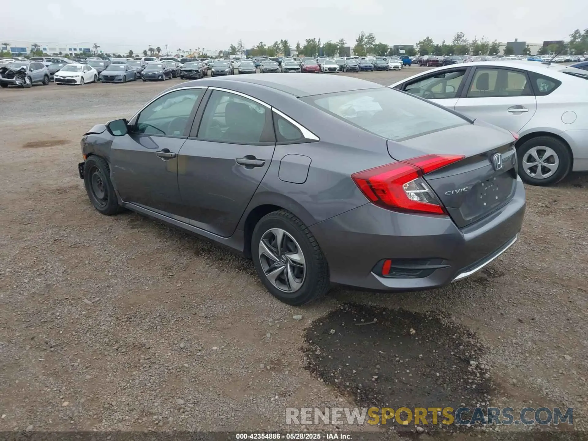 3 Photograph of a damaged car 2HGFC2F63LH567698 HONDA CIVIC 2020