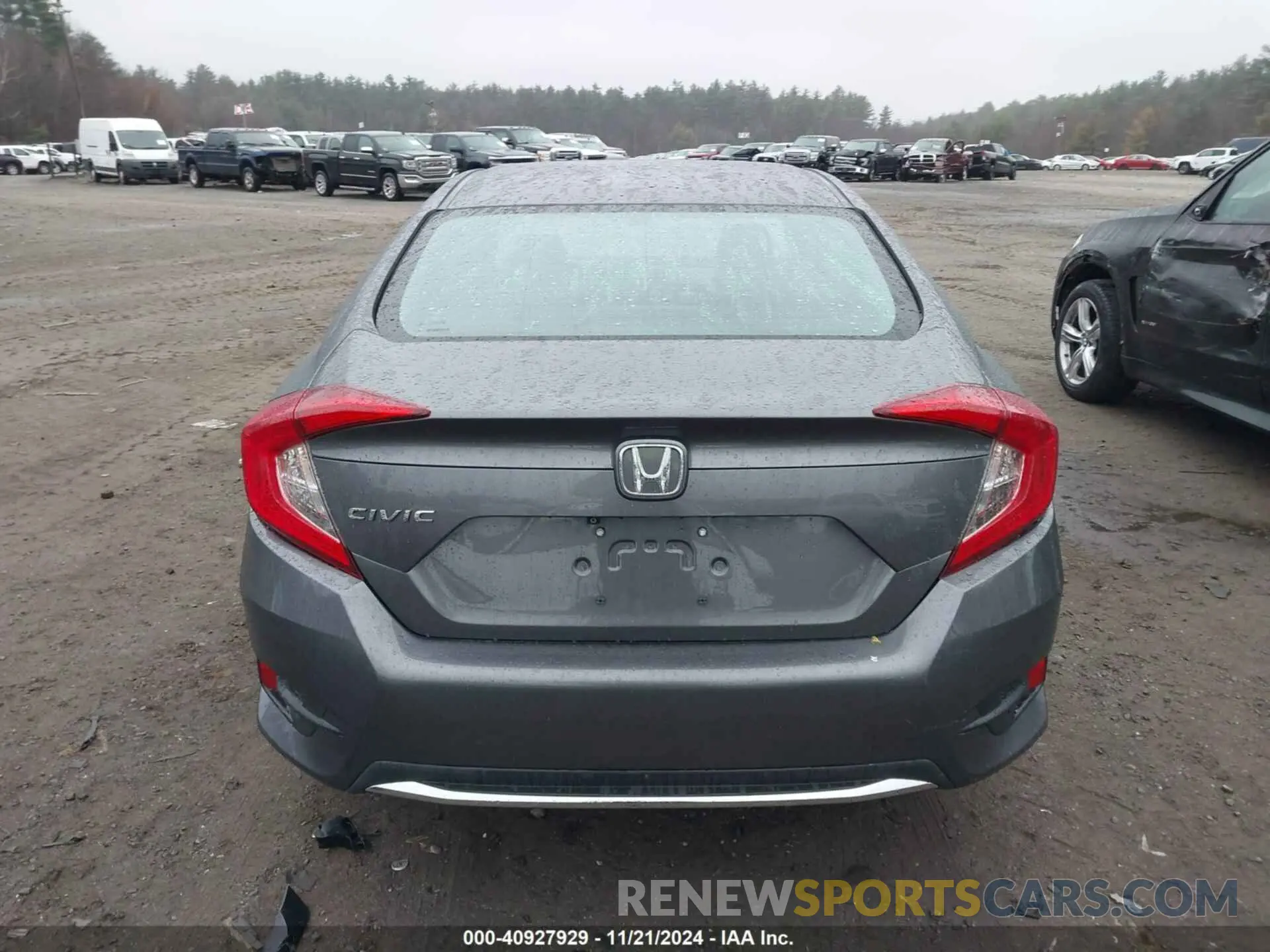 17 Photograph of a damaged car 2HGFC2F63LH574540 HONDA CIVIC 2020
