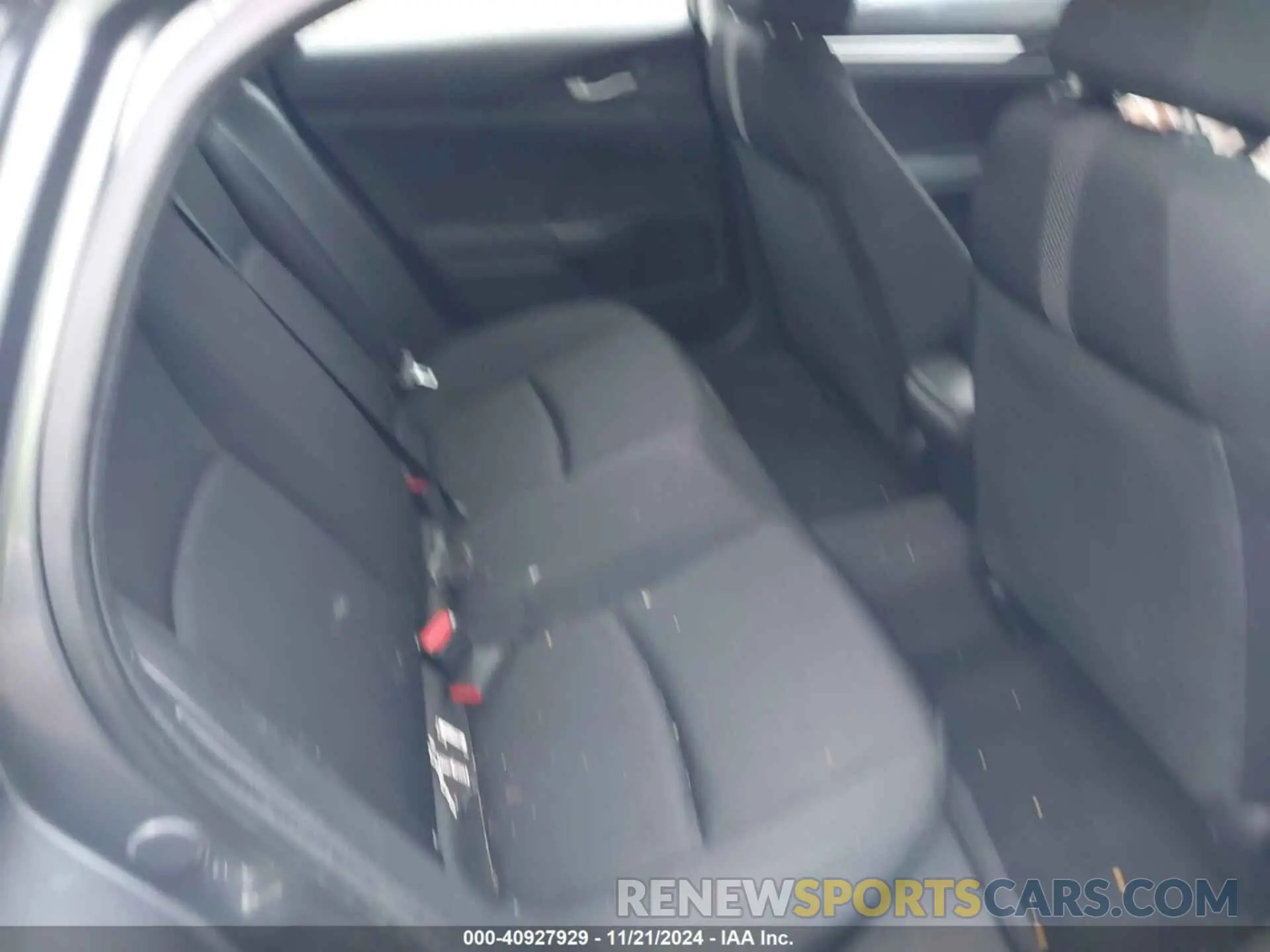 8 Photograph of a damaged car 2HGFC2F63LH574540 HONDA CIVIC 2020
