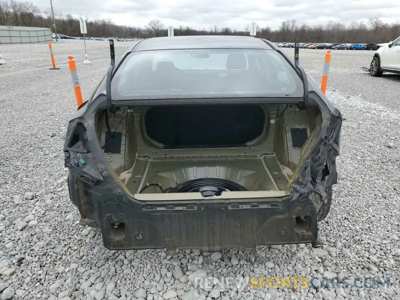 6 Photograph of a damaged car 2HGFC2F64LH504206 HONDA CIVIC 2020