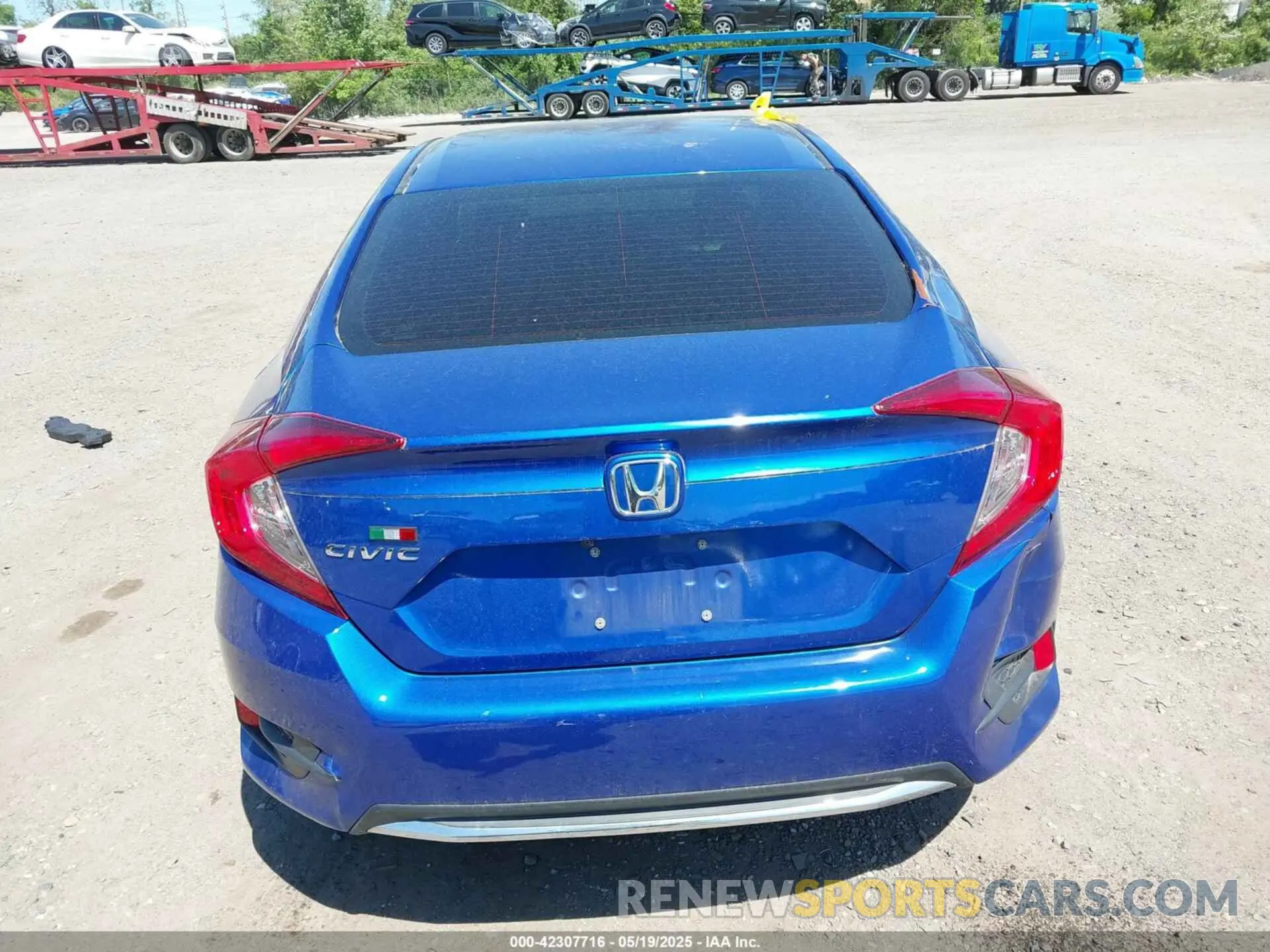 16 Photograph of a damaged car 2HGFC2F64LH504917 HONDA CIVIC 2020