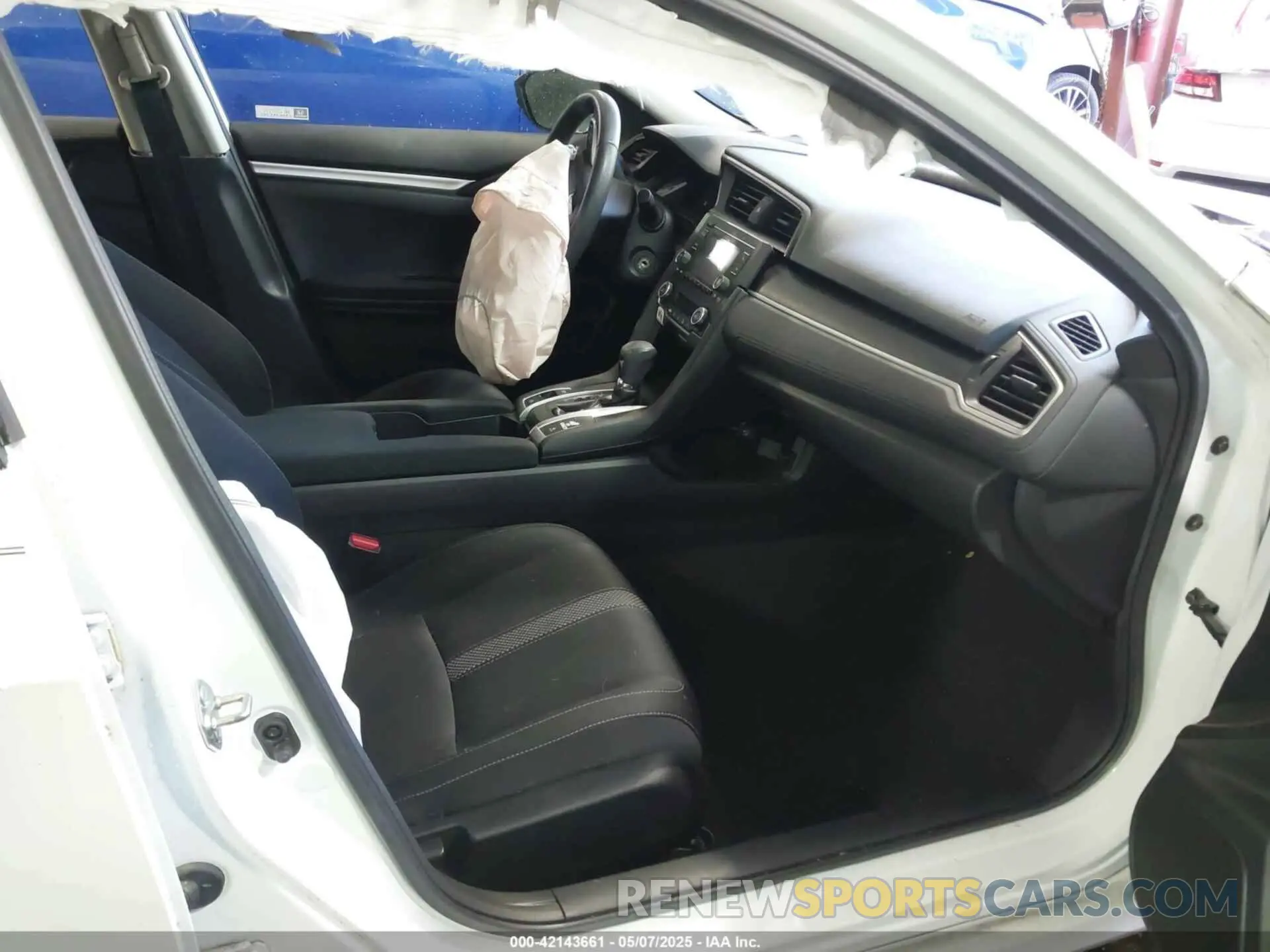 5 Photograph of a damaged car 2HGFC2F64LH509003 HONDA CIVIC 2020