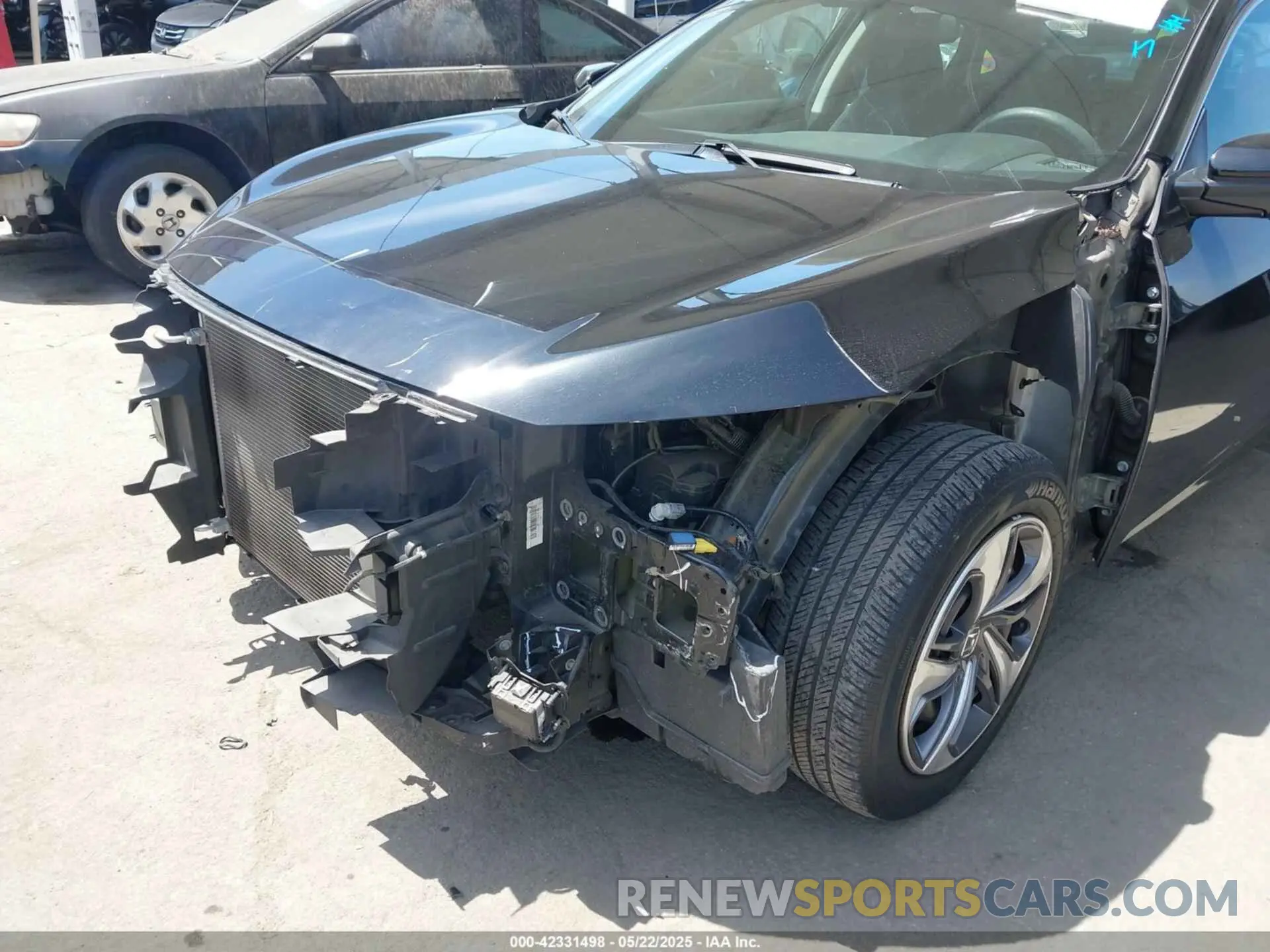 6 Photograph of a damaged car 2HGFC2F64LH510605 HONDA CIVIC 2020