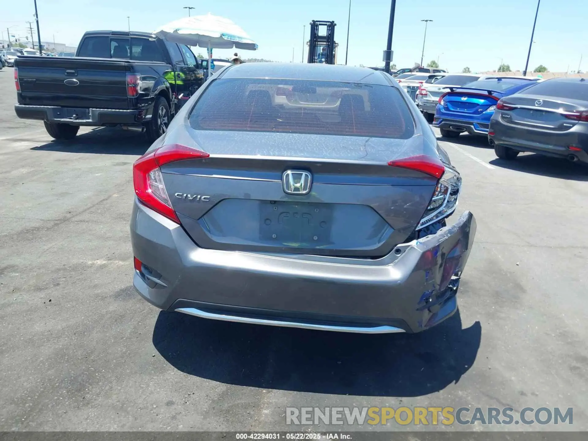 16 Photograph of a damaged car 2HGFC2F64LH512550 HONDA CIVIC 2020